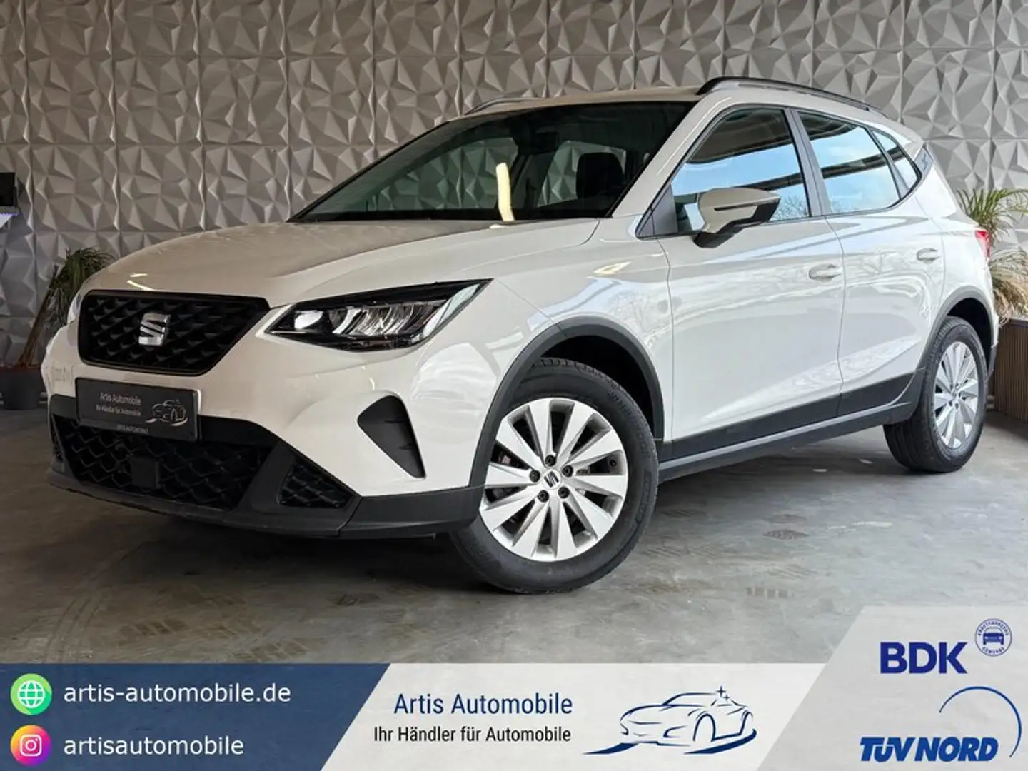 SEAT Arona Style CARPLAY-NAVI*SITZHEIZUNG*1.HAND Blanc - 1