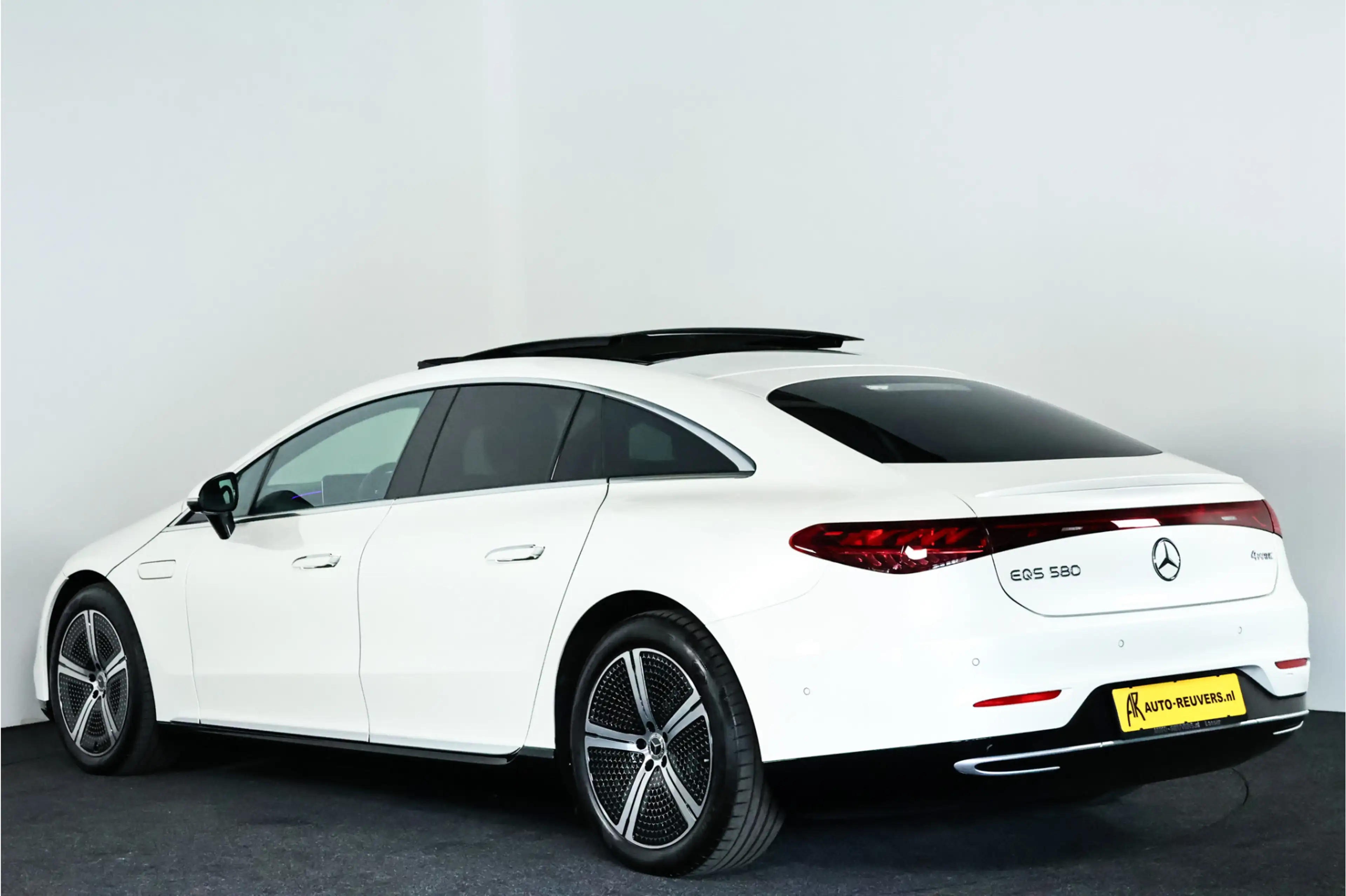 Mercedes-Benz EQS 580 4MATIC Luxury Line 108kWh Panorama / Opendak / — photo 6