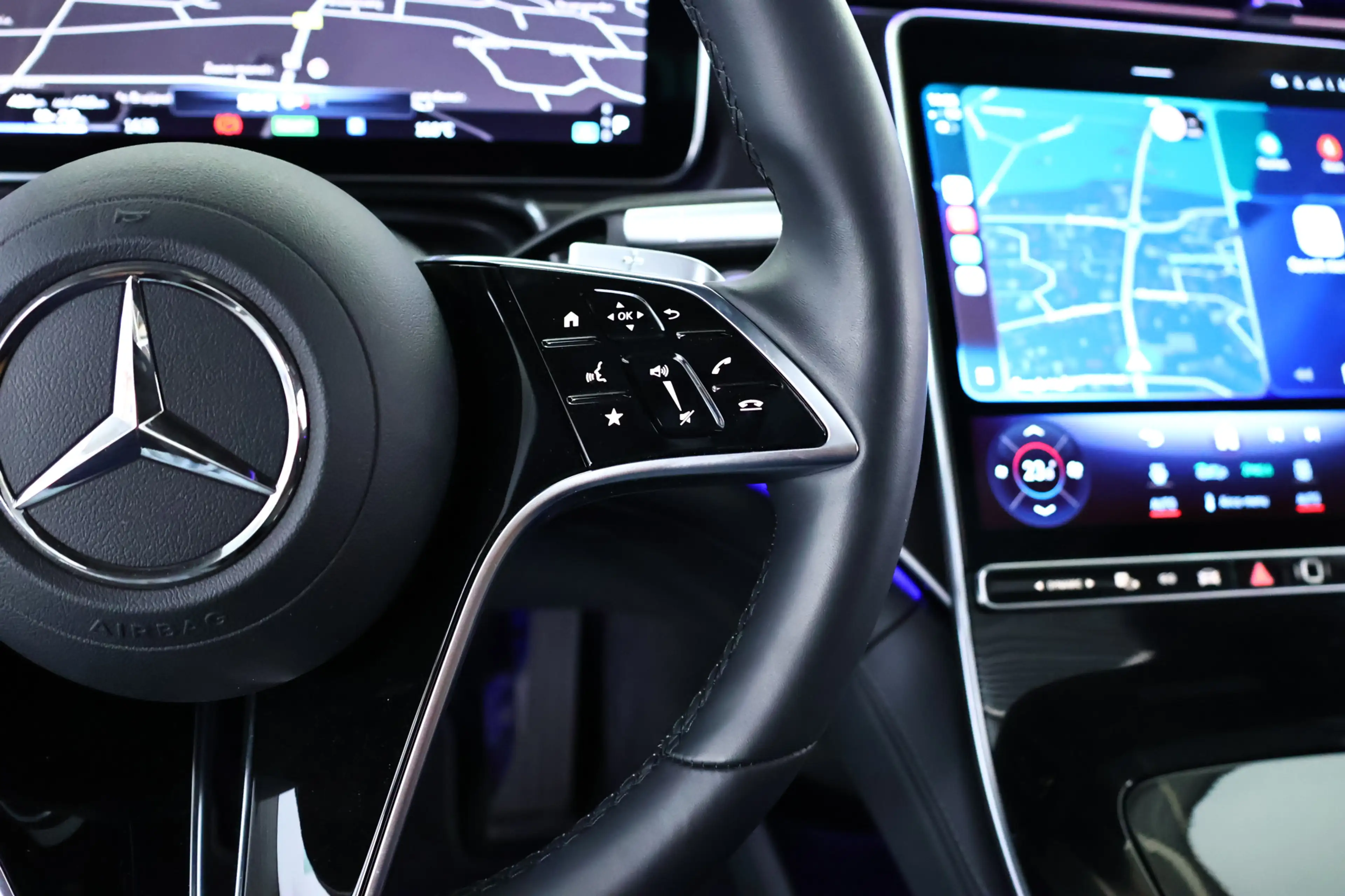 Mercedes-Benz EQS 580 4MATIC Luxury Line 108kWh Panorama / Opendak / — photo 20