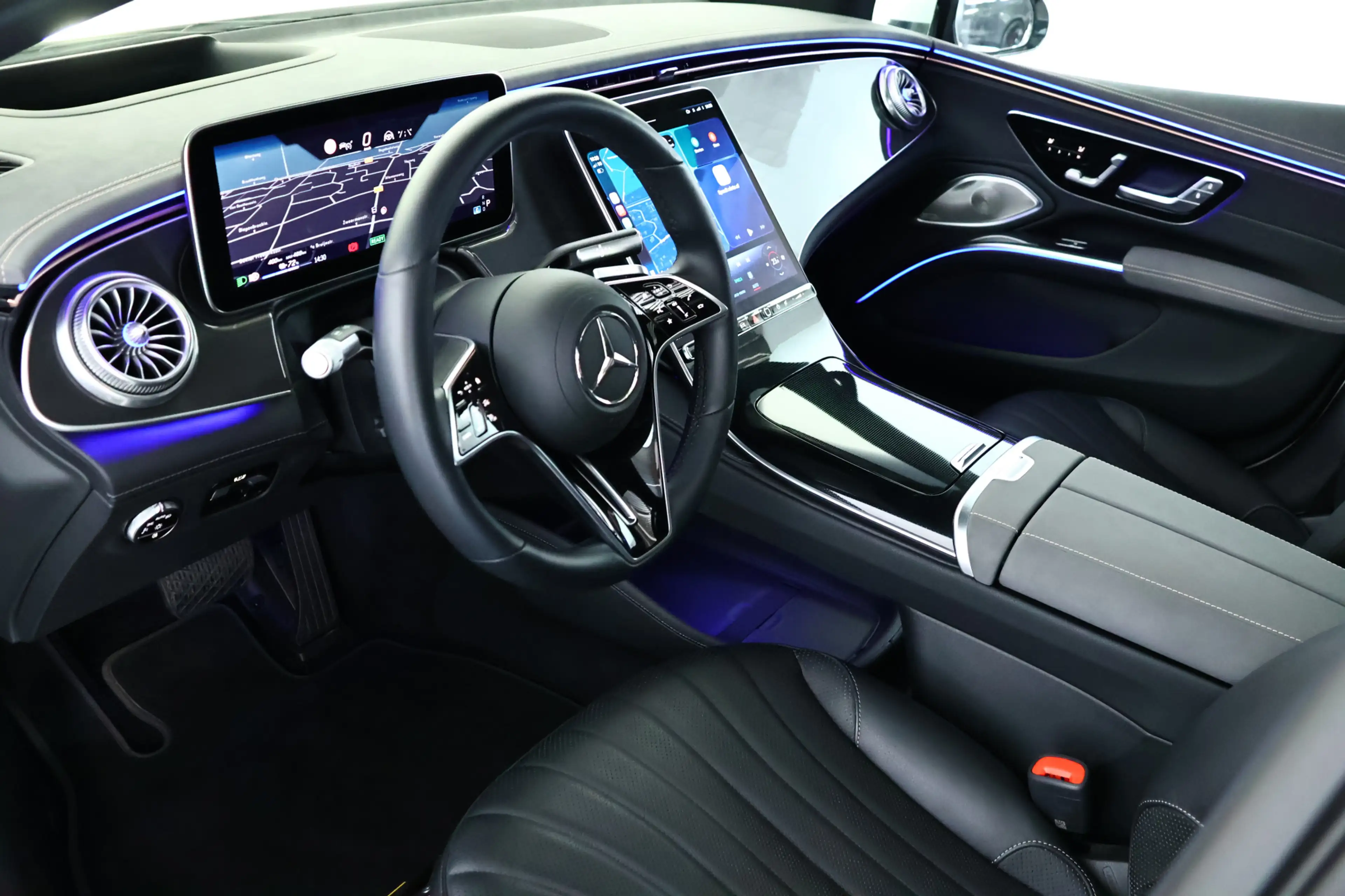 Mercedes-Benz EQS 580 4MATIC Luxury Line 108kWh Panorama / Opendak / — photo 11