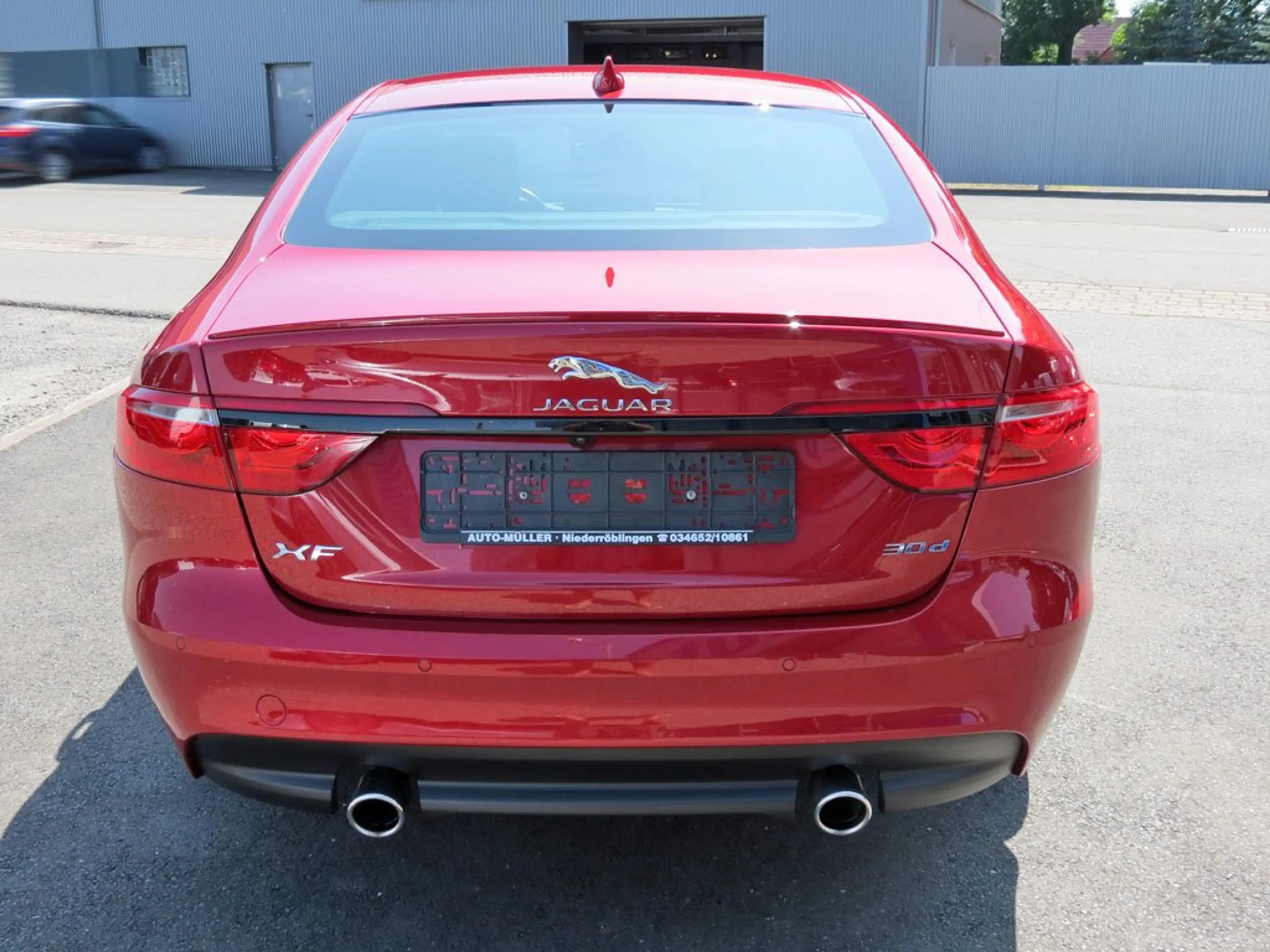 Jaguar XF R-Sport Leder Xenon Kamera 20-Zoll-LMF — photo 5