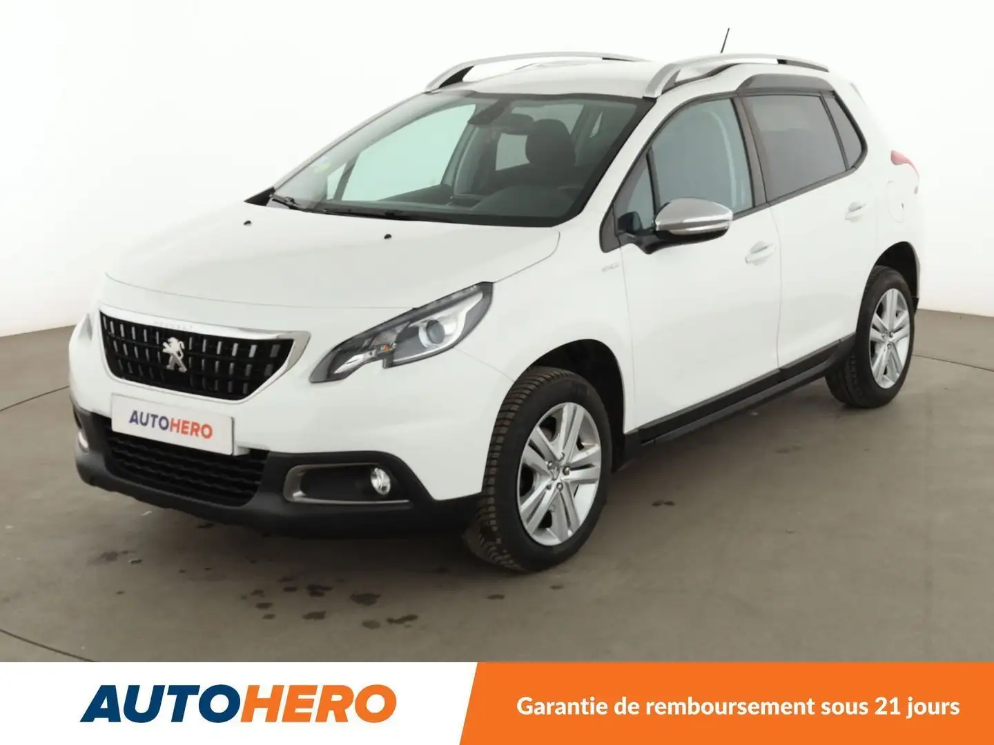 Peugeot 2008 1.6 Blue-HDi Style Blanc - 1