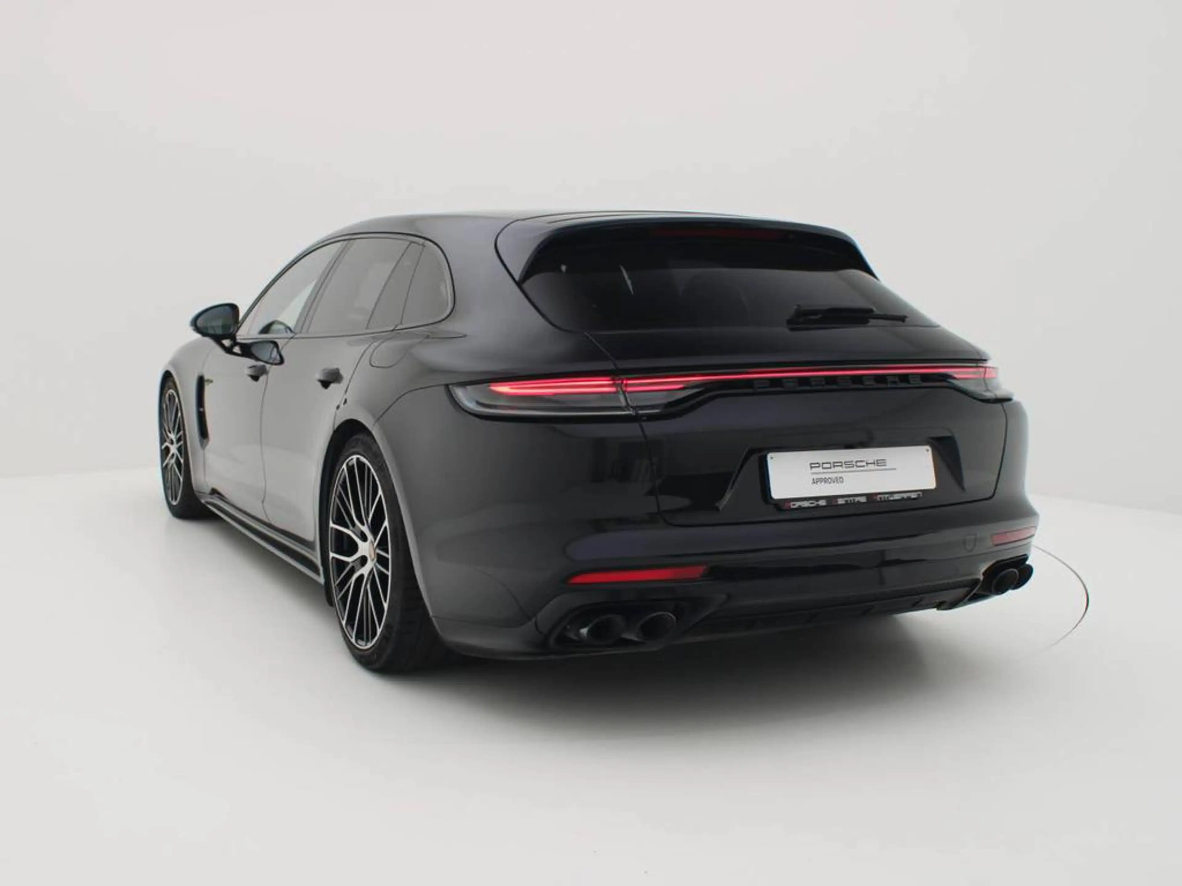 Porsche Panamera Panamera 4 E-Hybrid Sport Turismo Platinum Edition — photo 12