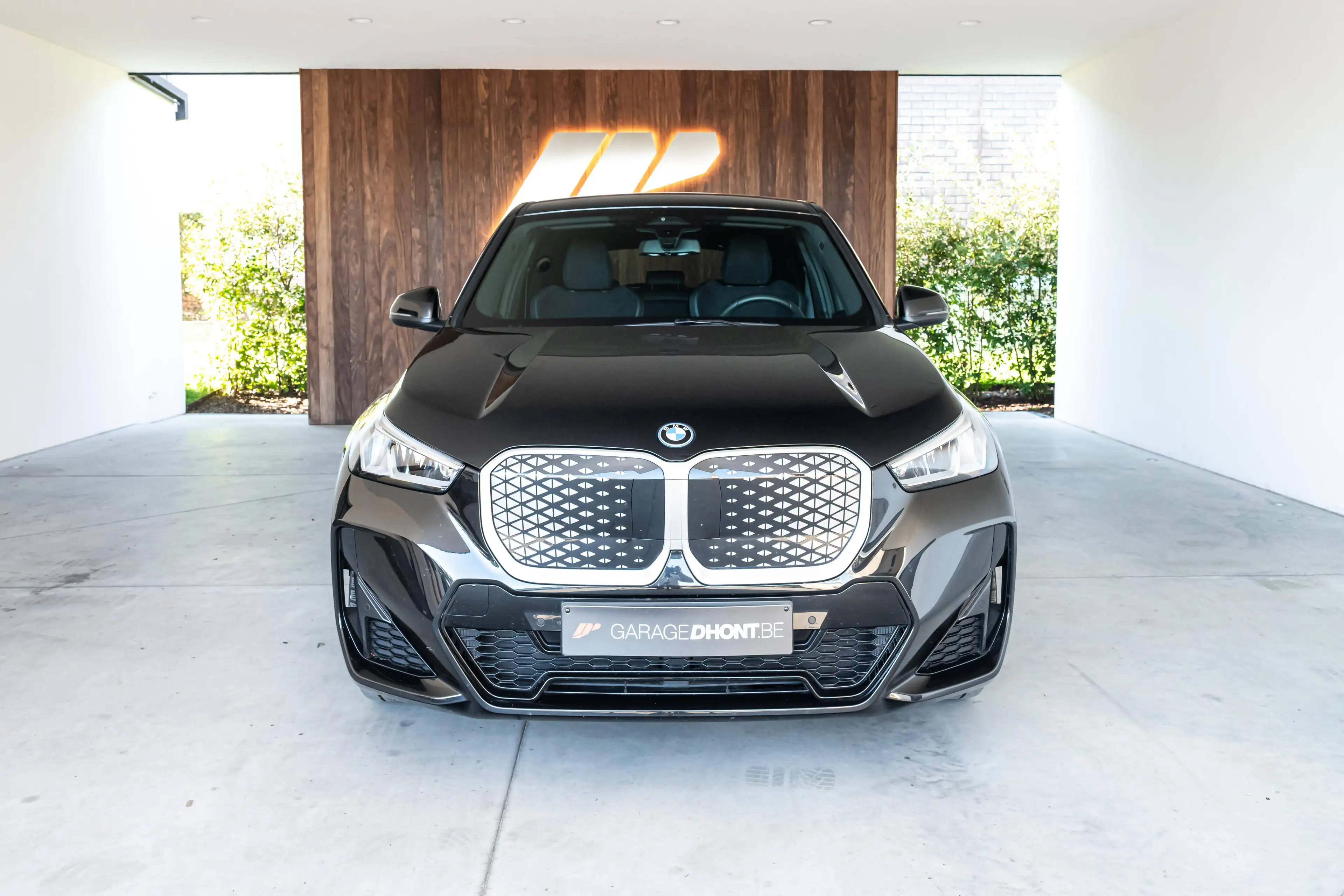 BMW iX1 xDrive 30e - M-pack