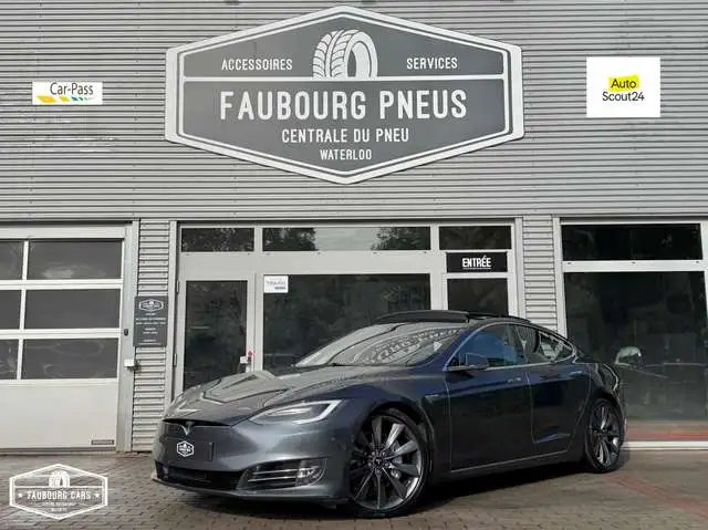 Tesla Model S