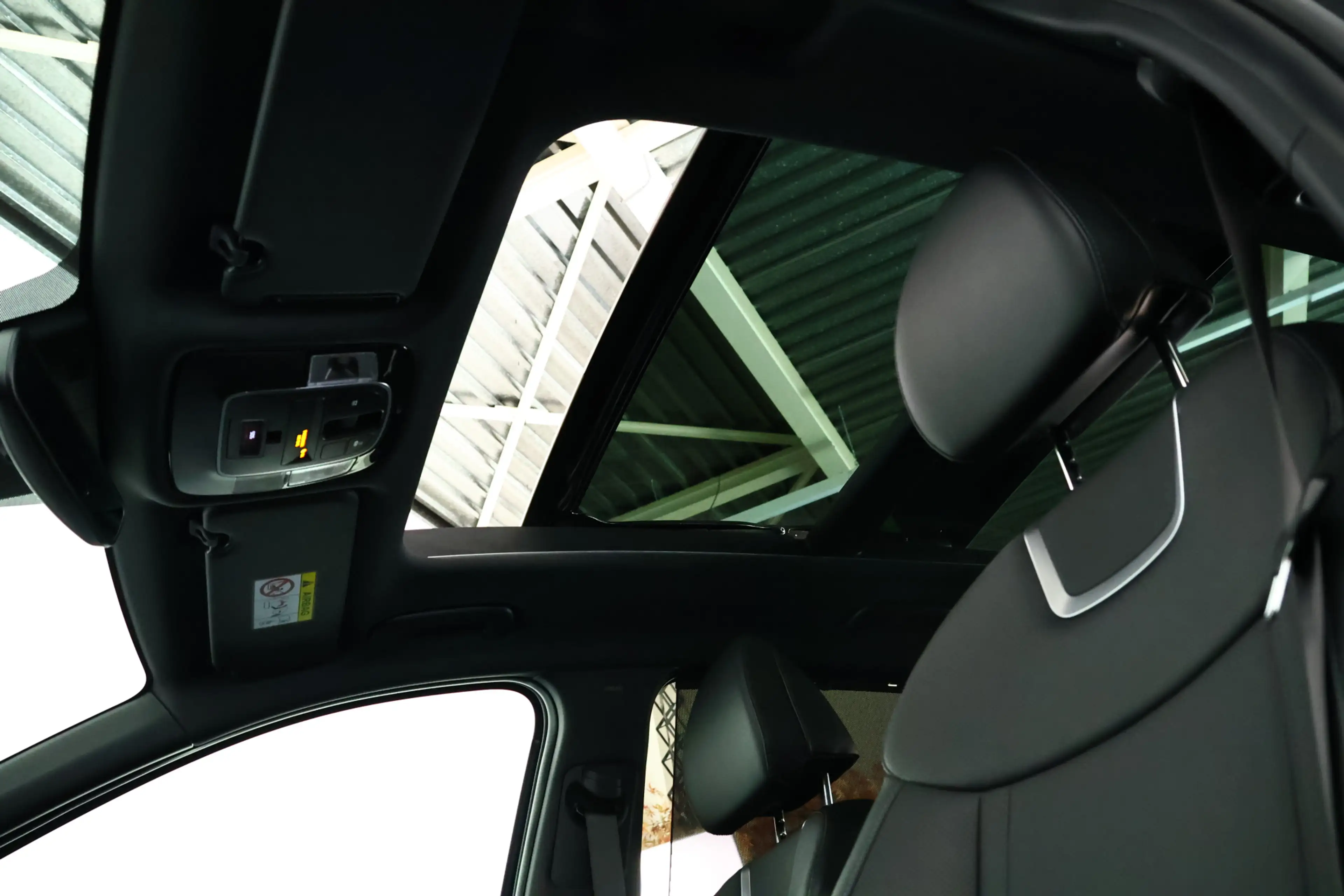 Hyundai TUCSON 1.6 T-GDI PHEV Premium Sky 4WD / Opendak / Leder / — photo 4