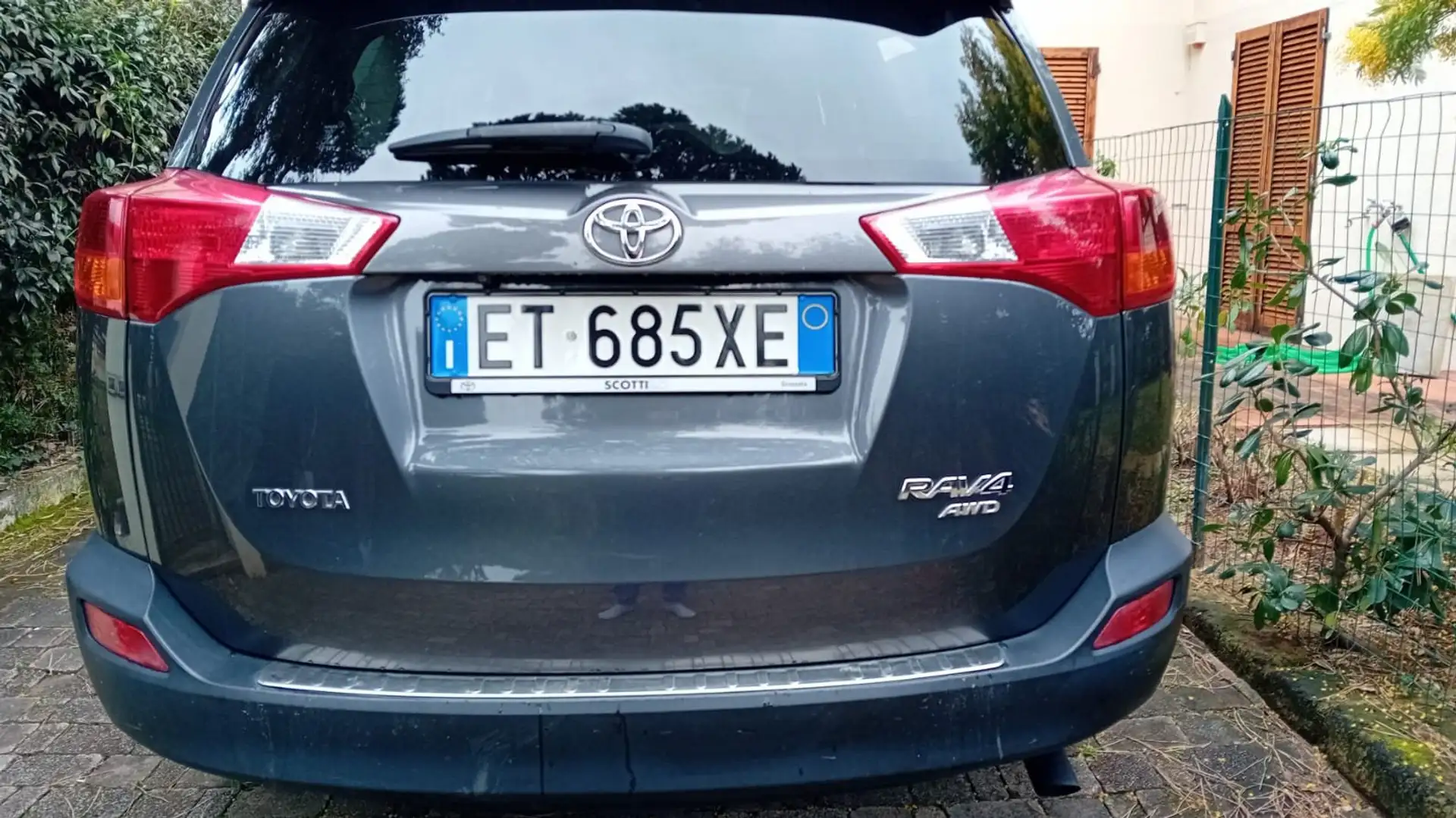 Toyota RAV 4 Rav4+IV+2013+Rav4+2.0+d-4d+Lounge+4wd+124cv+mt - 1