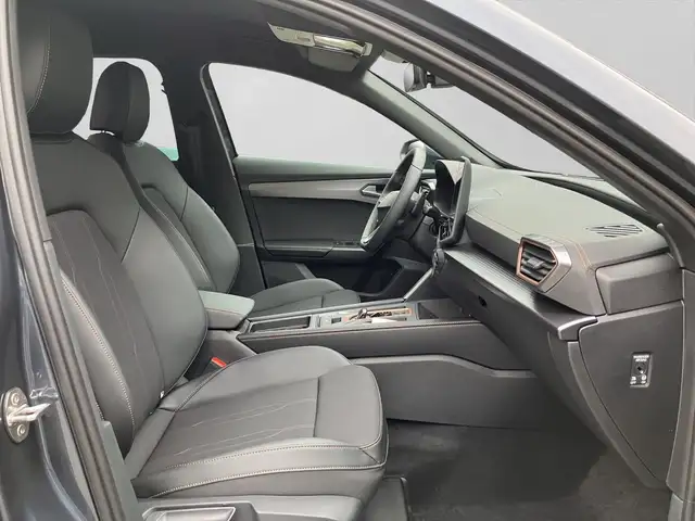 Cupra Formentor view 4