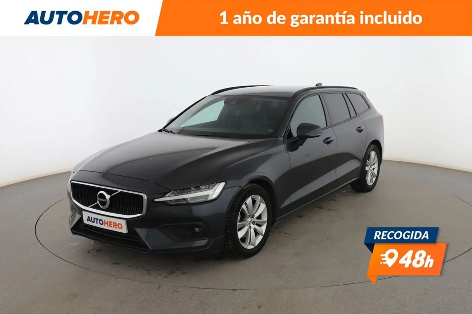 Volvo V60 2.0 D3 Momentum Gris - 1