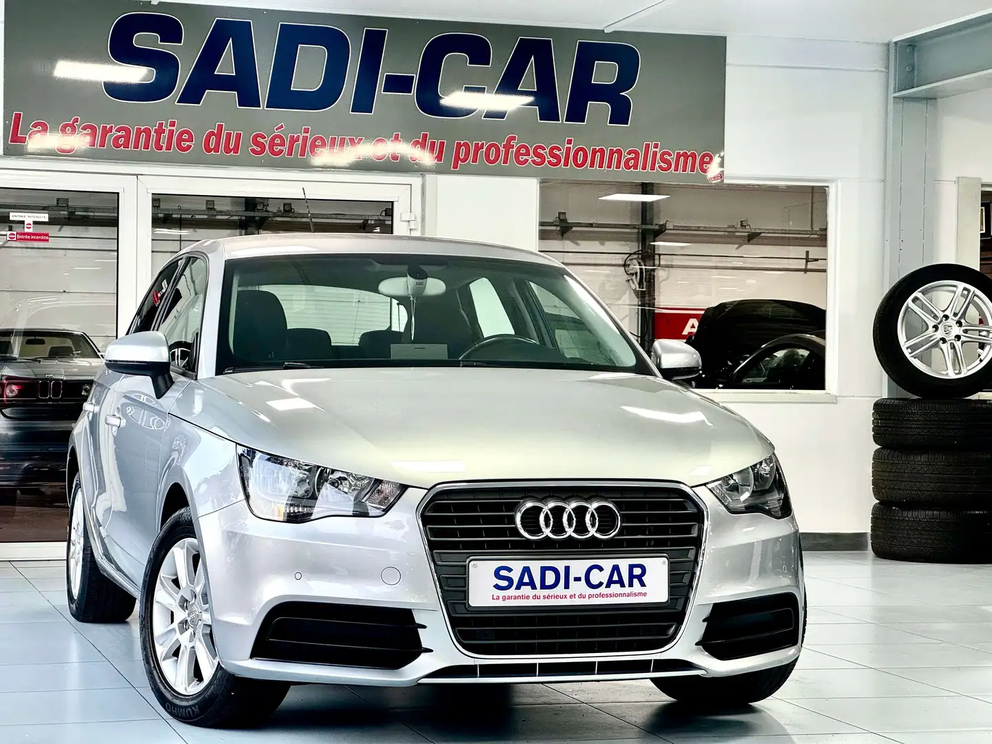 Audi A1 Sportback 1.4 TFSI 122cv Ambition S tronic Gris - 1