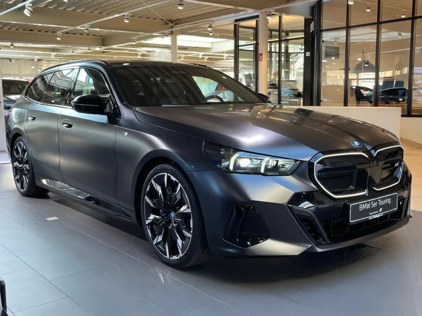 BMW i5 M60 xDr.T. Leder HUD ACC SurView.Pano.AHK 21" Grau - 2