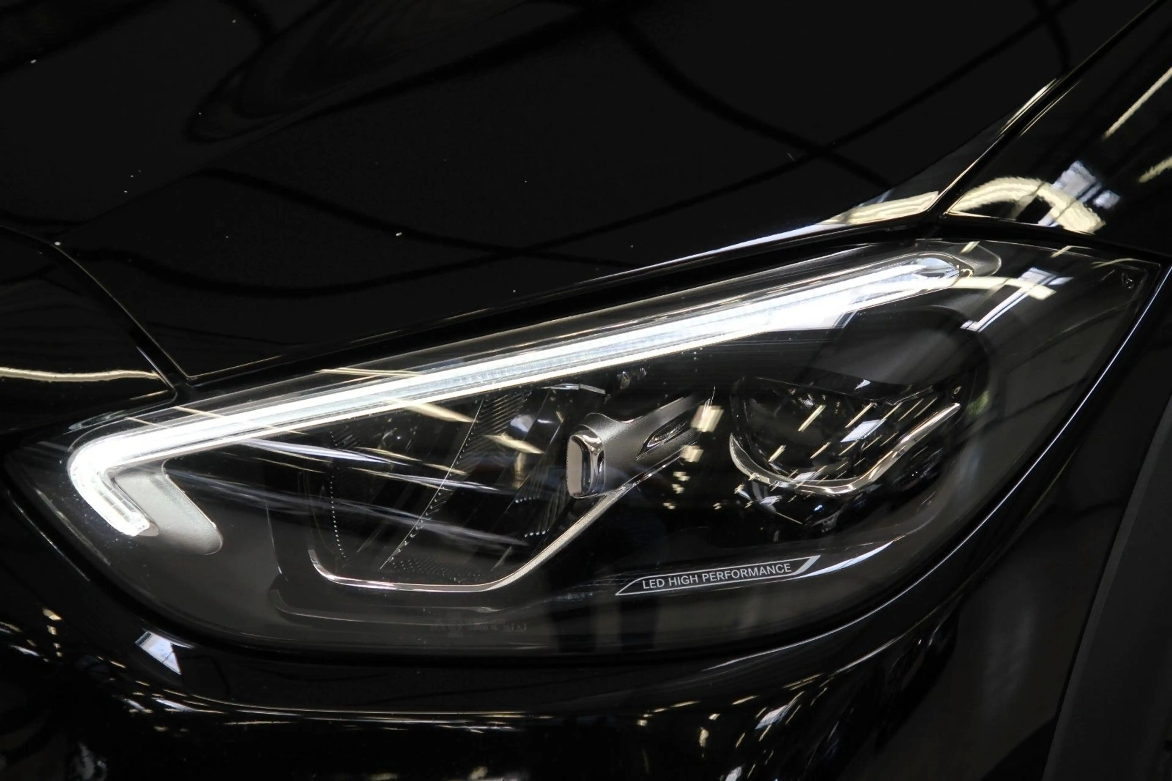 Mercedes-Benz C 220 d T-Modell 4Matic All Terrain — photo 4