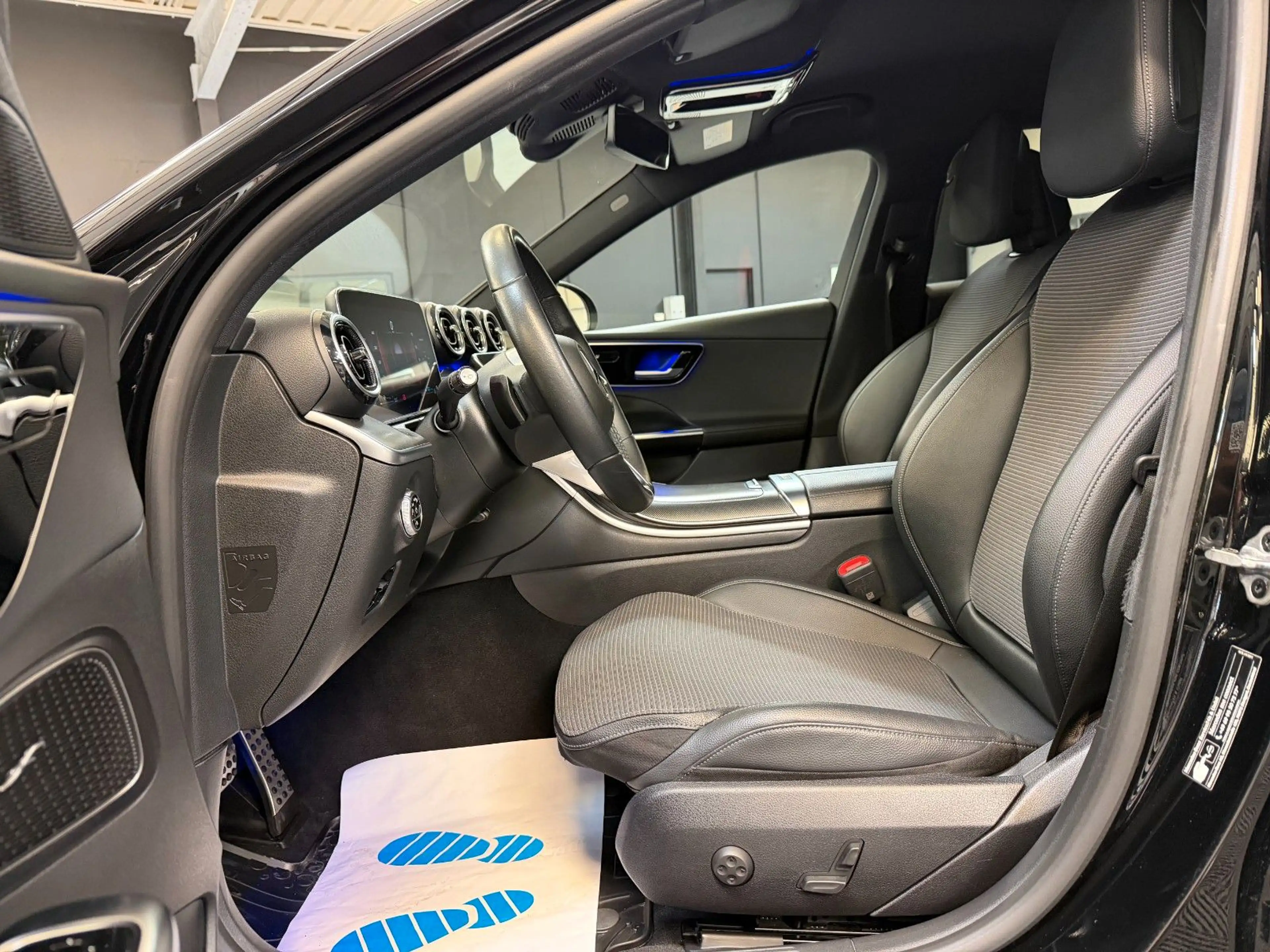 Mercedes-Benz C 220 d T-Modell 4Matic All Terrain — photo 10