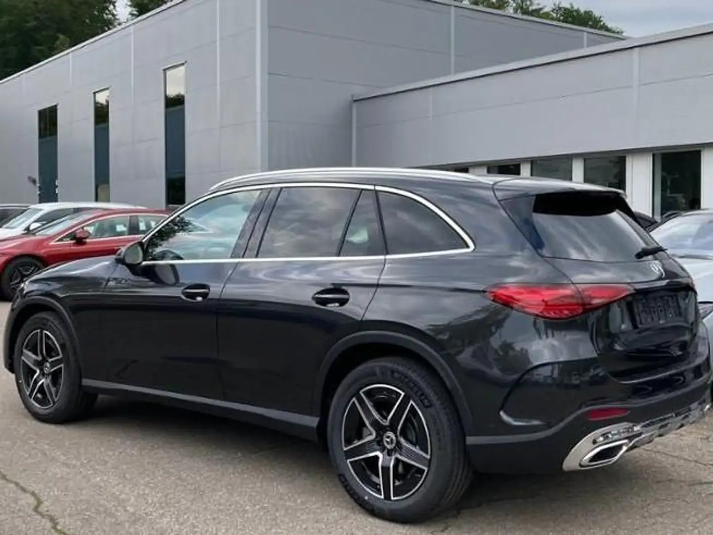 Mercedes-Benz GLC 200 AMG 4MATIC TETTO/TELECAM/SEDILIRISCAL/GANCIOTRAINO Grigio - 2