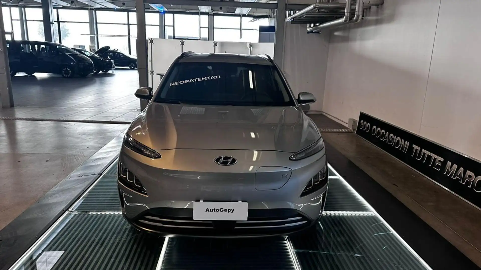 Hyundai KONA EV 39 kWh XLine"COME NUOVA !!!" Grigio - 2