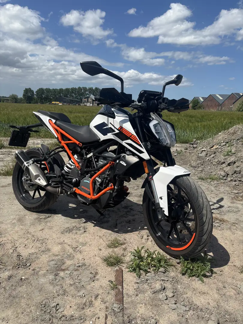 KTM 125 Duke - 2