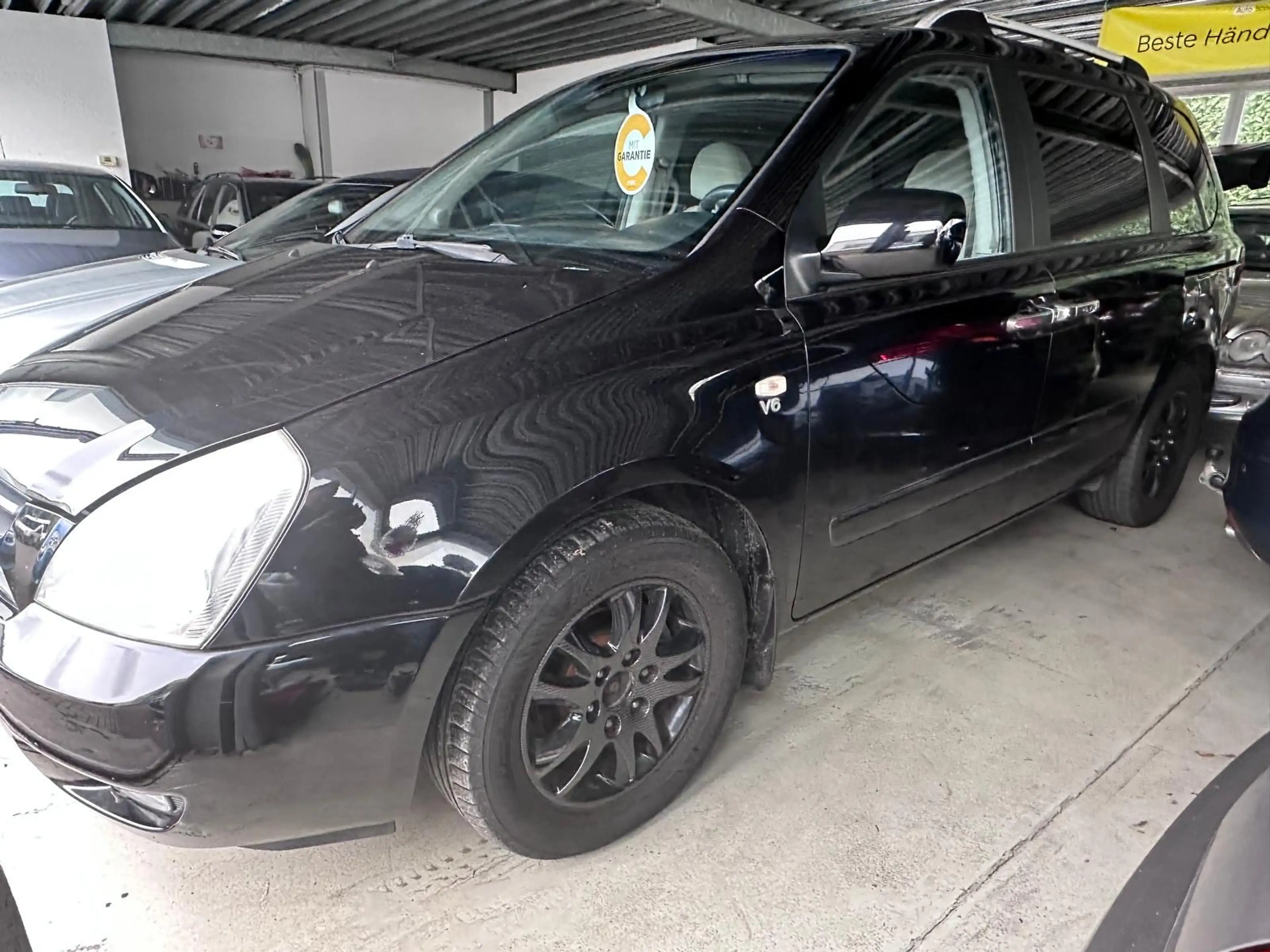 Kia Carnival 2.9 CRDi VGT EX Basis Automatik — photo 2