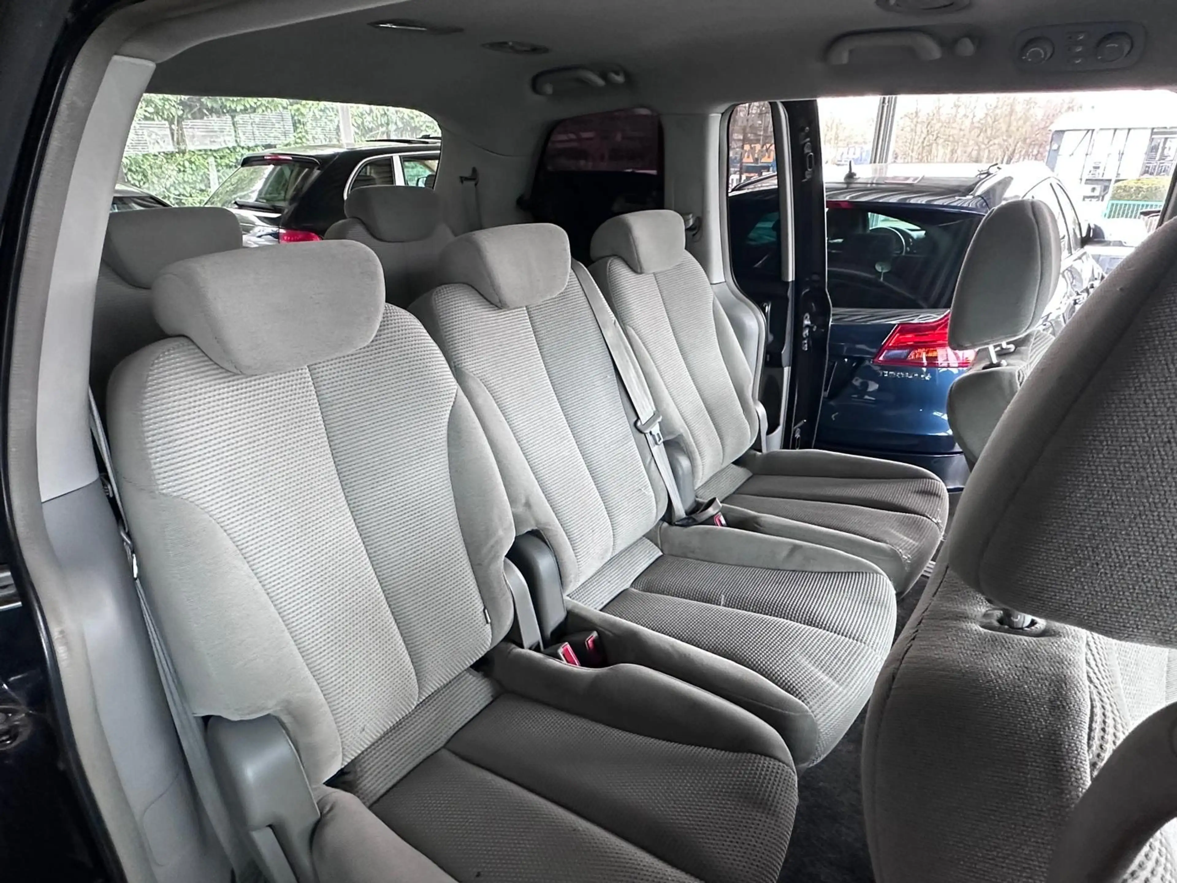 Kia Carnival 2.9 CRDi VGT EX Basis Automatik — photo 10