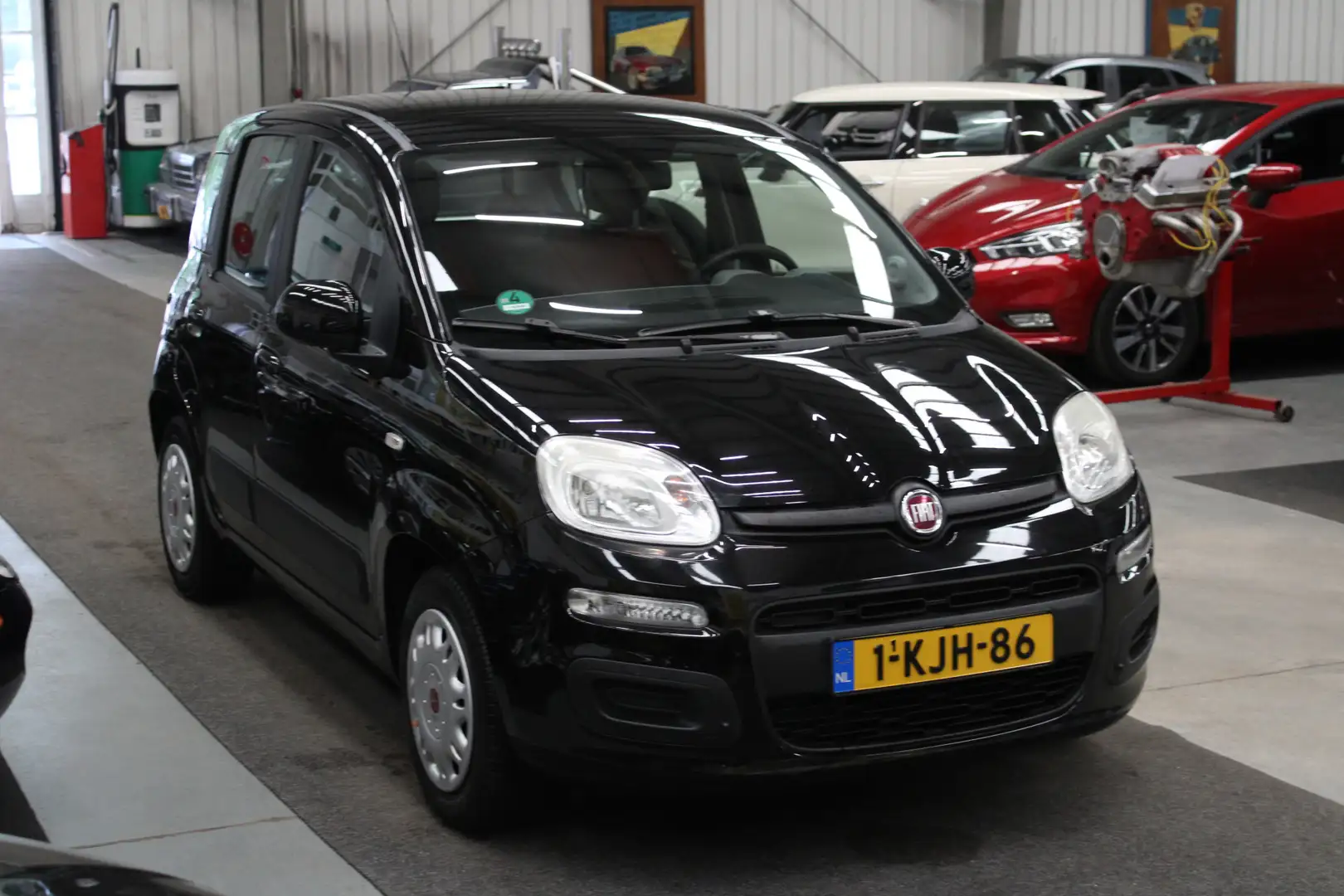Fiat Panda 0.9 TwinAir Easy Volledig onderhouden, NAP, Airco, Zwart - 2