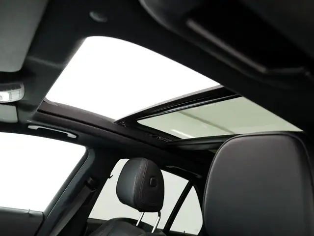 Mercedes-Benz GLE view 16