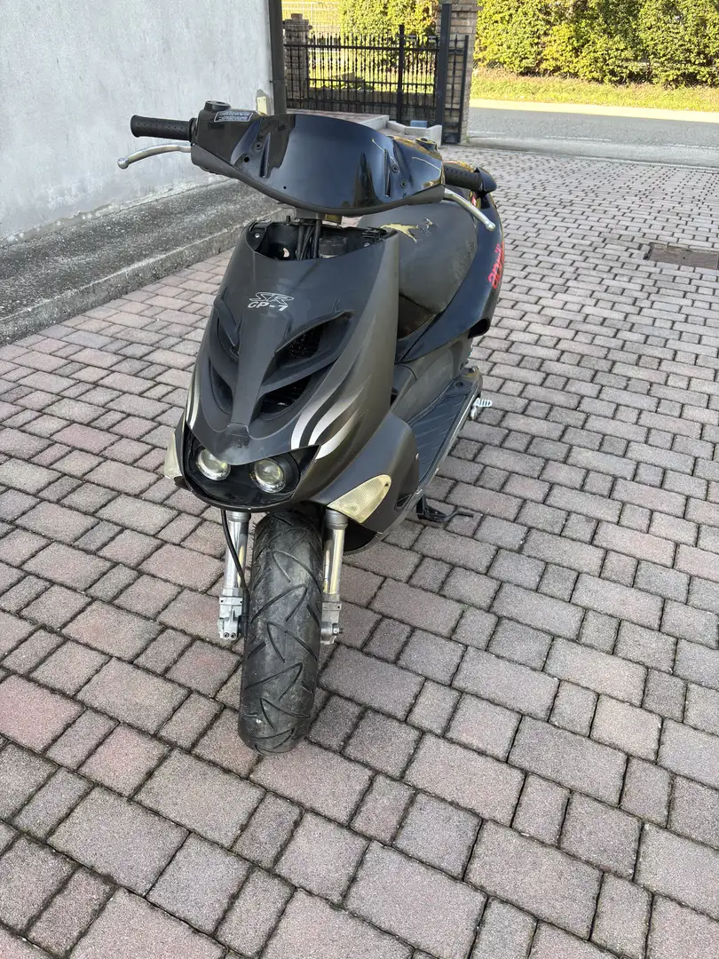Aprilia SR 50 - 1