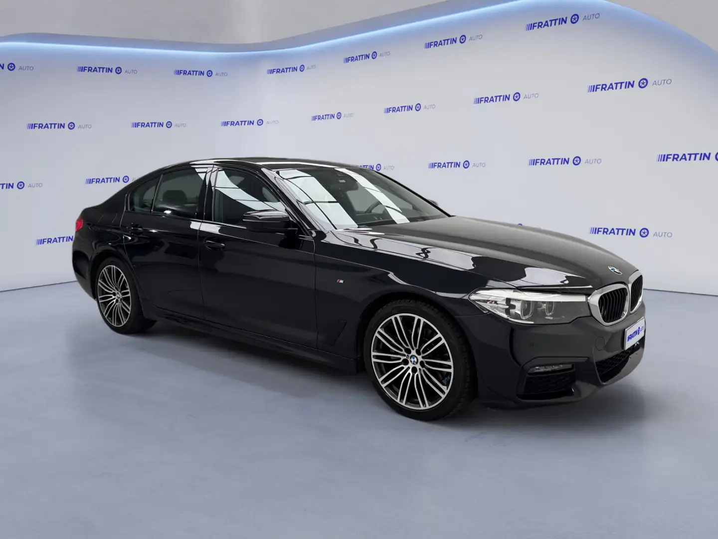BMW 520 520d aut. Msport Nero - 2