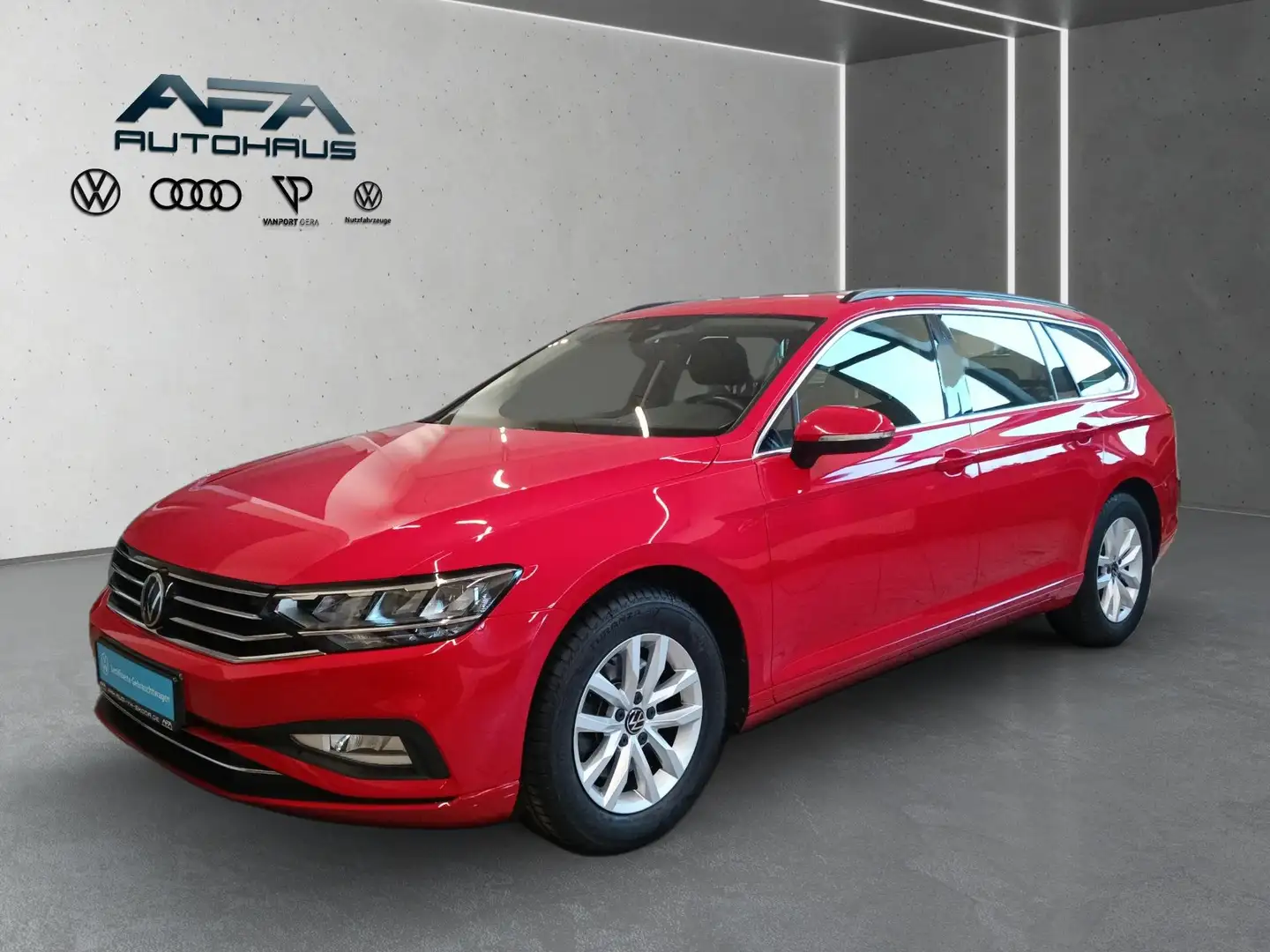 Volkswagen Passat Var. 2.0 TDI Business DSG AHK*NAV*LED*ACC Rot - 2
