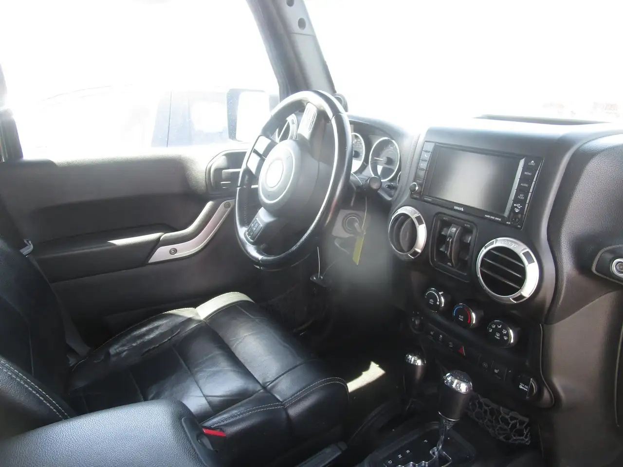 Jeep Wrangler снимка Jeep Wrangler