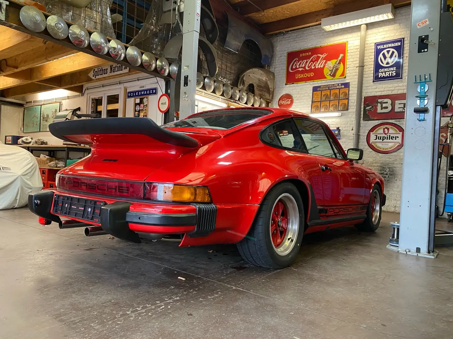 Porsche 911 carrera - 2