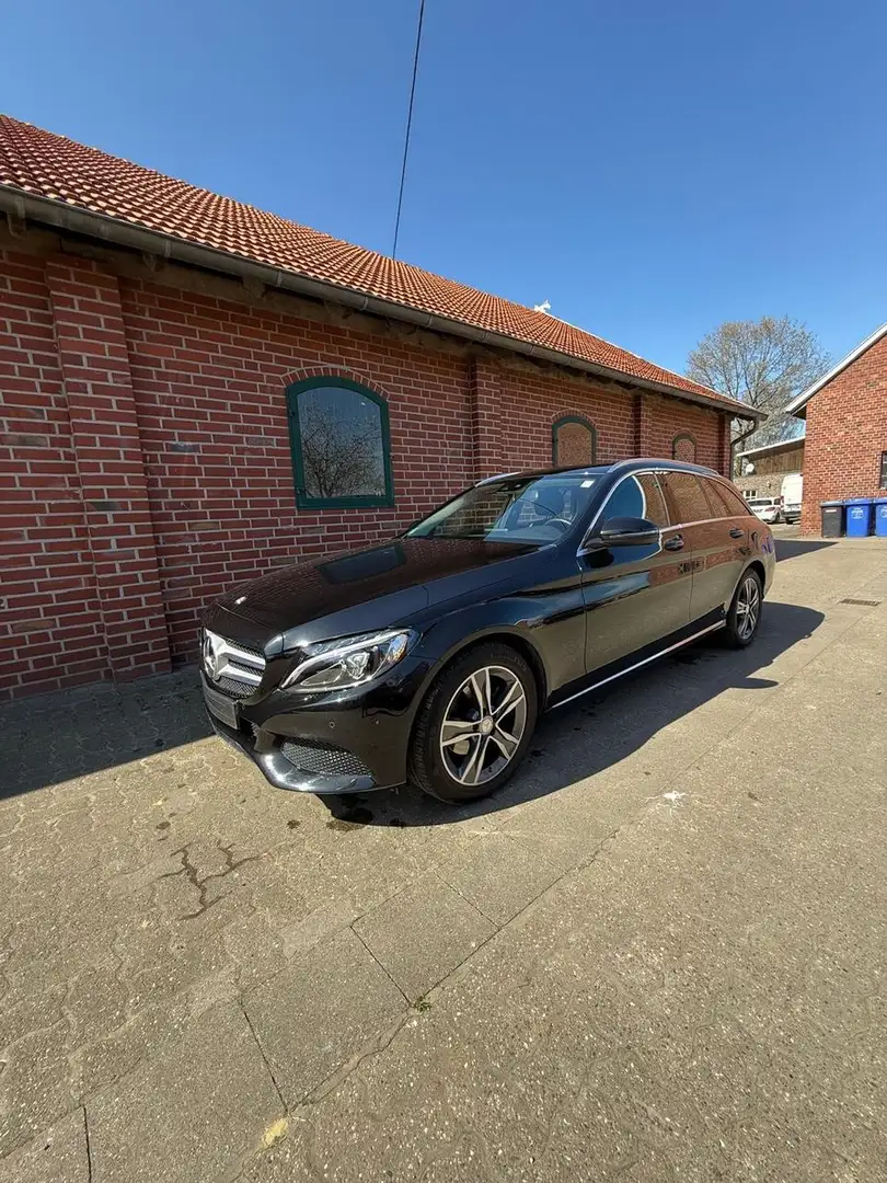 Mercedes-Benz C 180 T CGI Avantgarde Navi LED Spur Fekete - 1