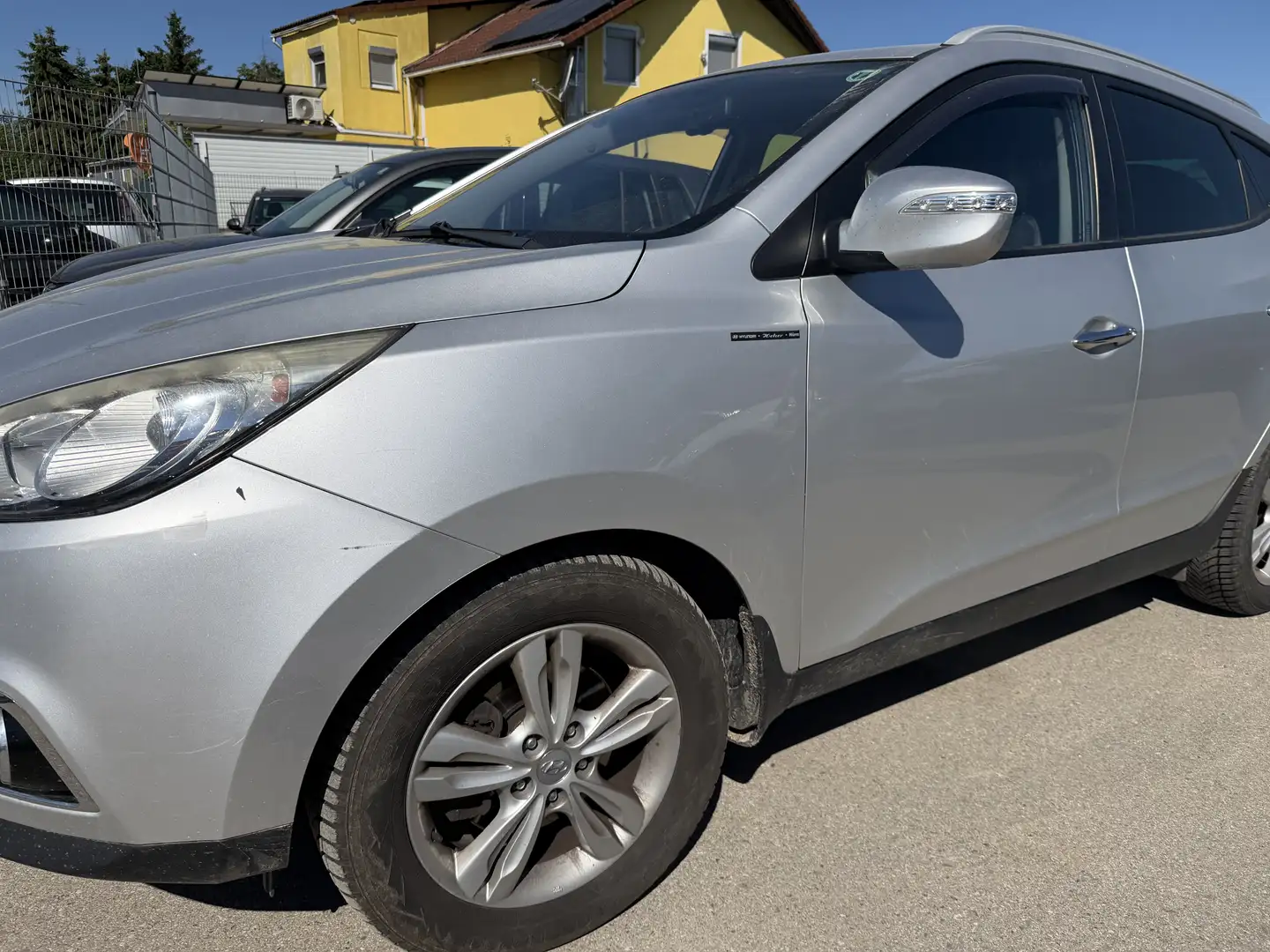 Hyundai iX35 iX35 2,0 CRDi UpGrade 4WD UpGrade Silber - 2