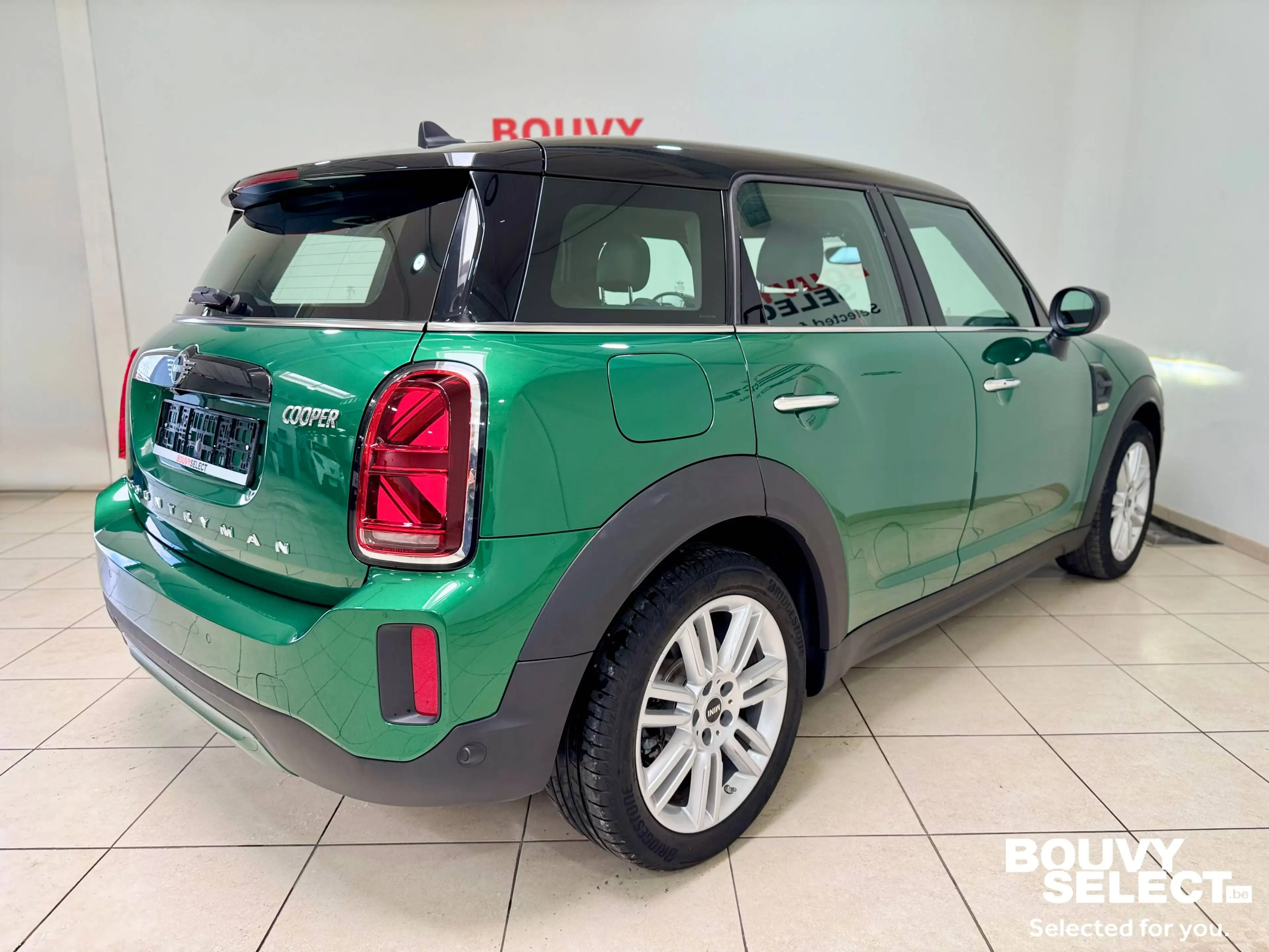 MINI Cooper Countryman 1.5A Cooper OPF *CARPLAY*AUTOMATIQUE*TOÎT OUVRANT*SIÈGES CHAUF.* — photo 4