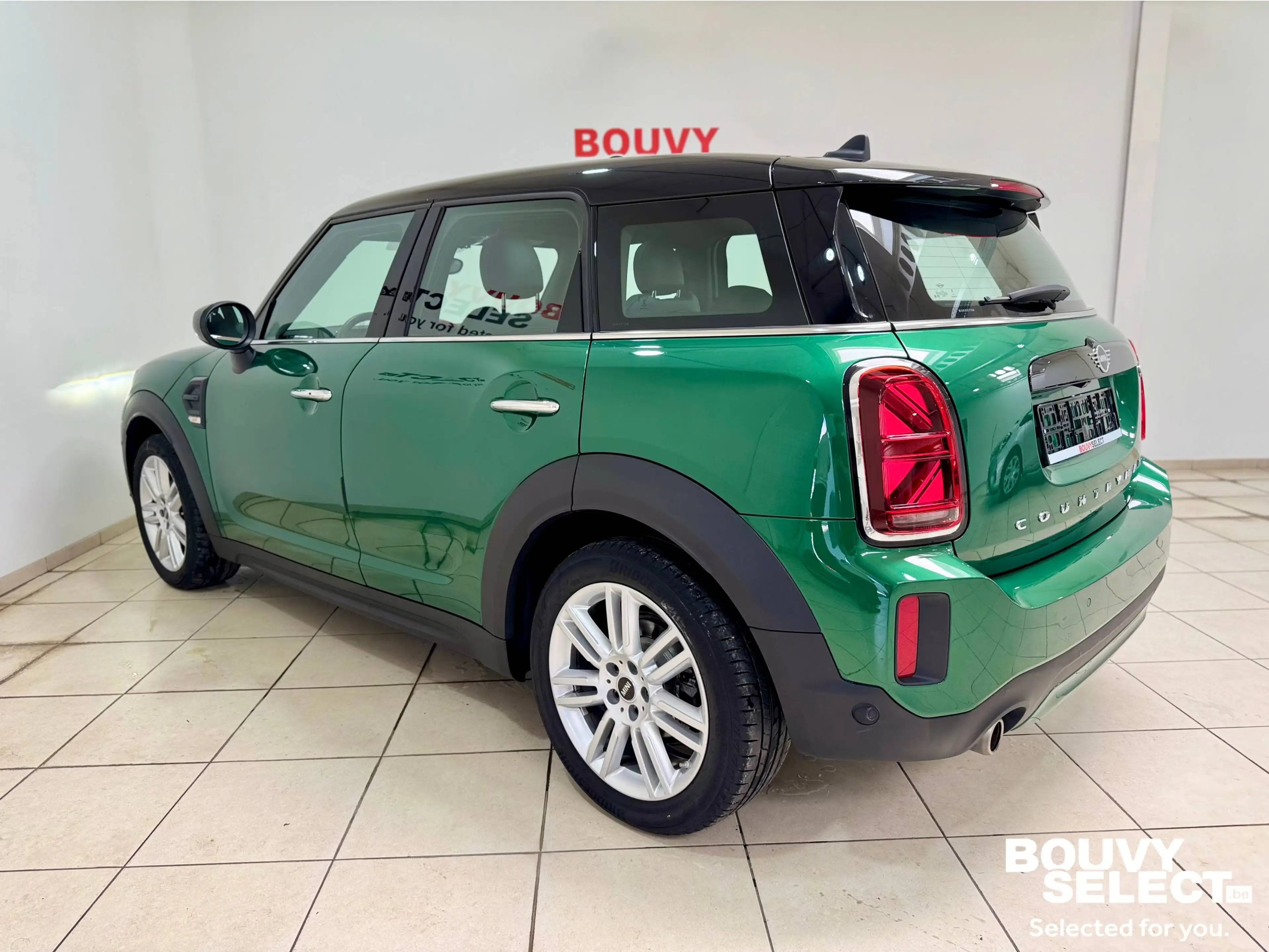 MINI Cooper Countryman 1.5A Cooper OPF *CARPLAY*AUTOMATIQUE*TOÎT OUVRANT*SIÈGES CHAUF.* — photo 5