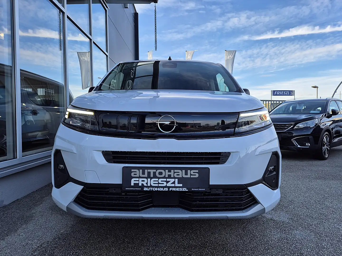 Opel Combo 1.5 Diesel XL GS, 7 Sitzer, Winter-Paket, Conne... Weiß - 2