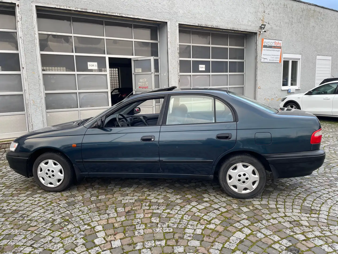 Toyota Carina E 1.6 Blau - 2