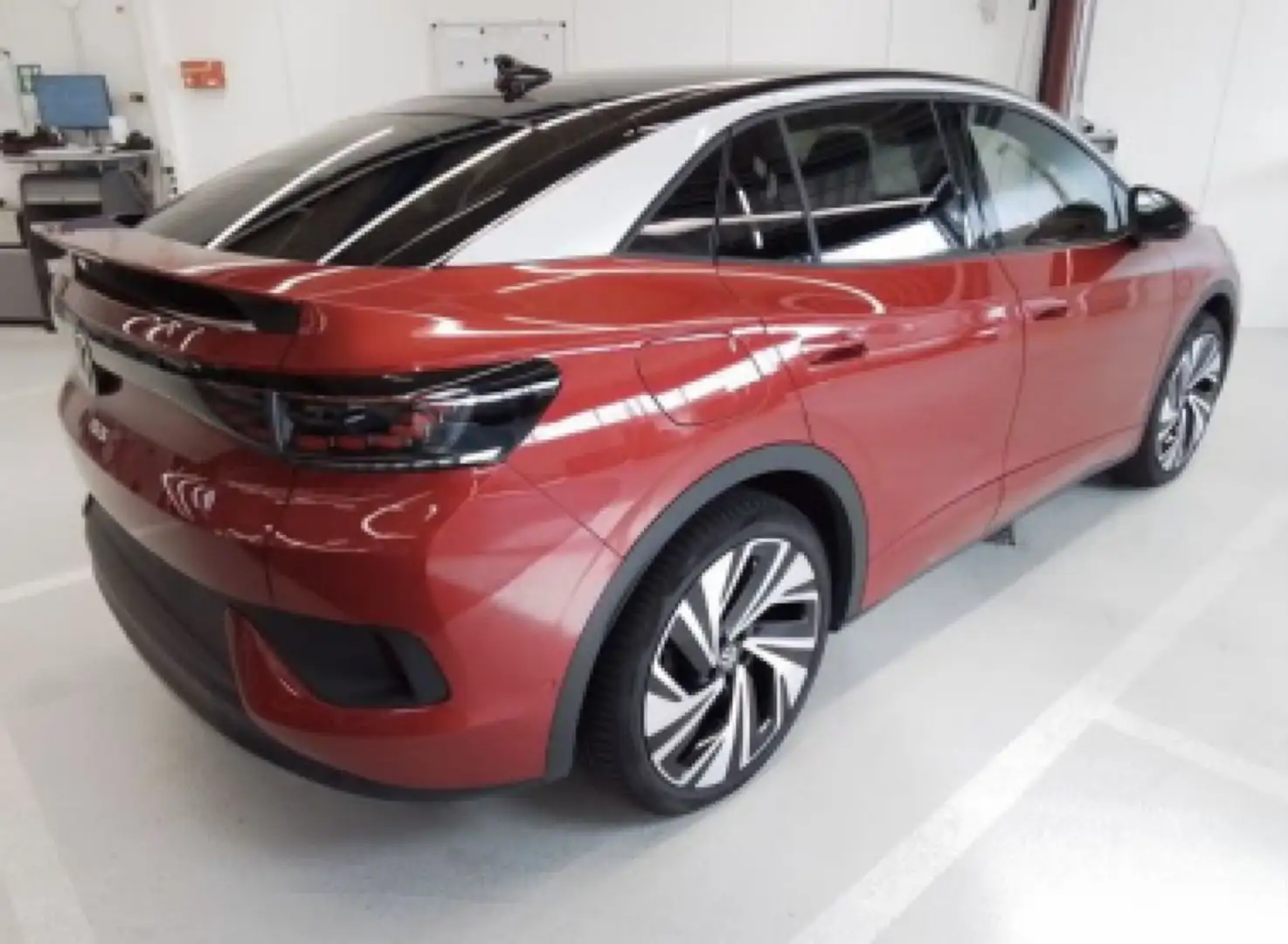 Volkswagen ID.5 Pro mit Infotainment-Paket Matrix HuD H+K I Rot - 2