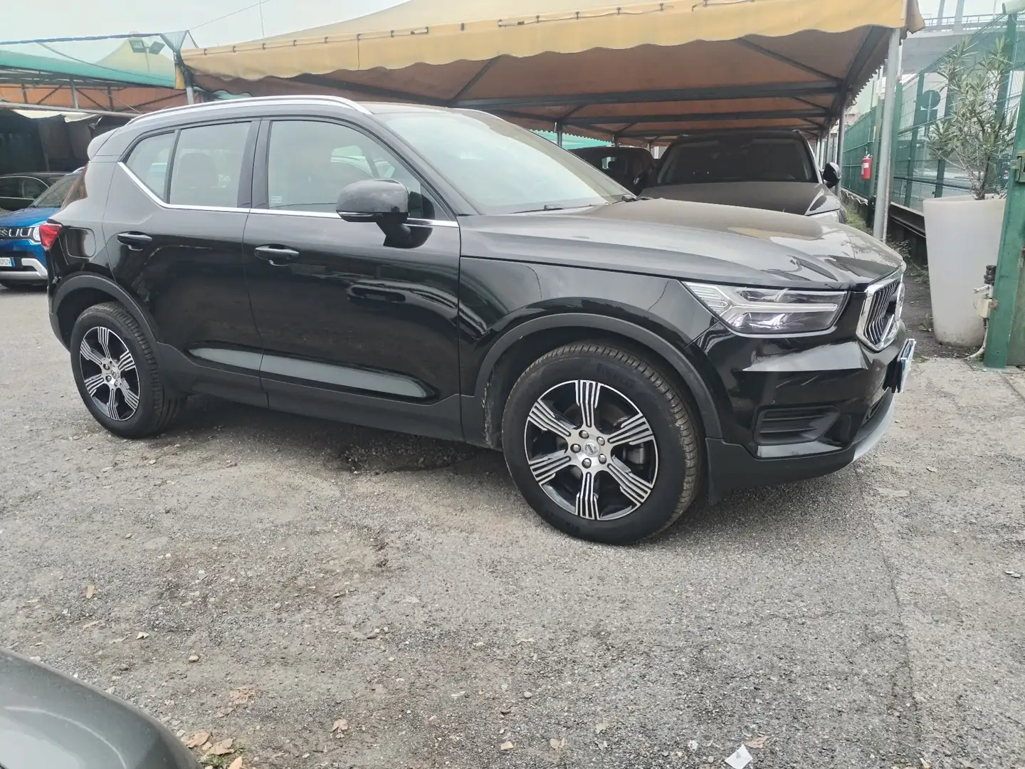 Volvo XC40 XC40 2.0 b4 Inscription awd auto 7m Noir - 1