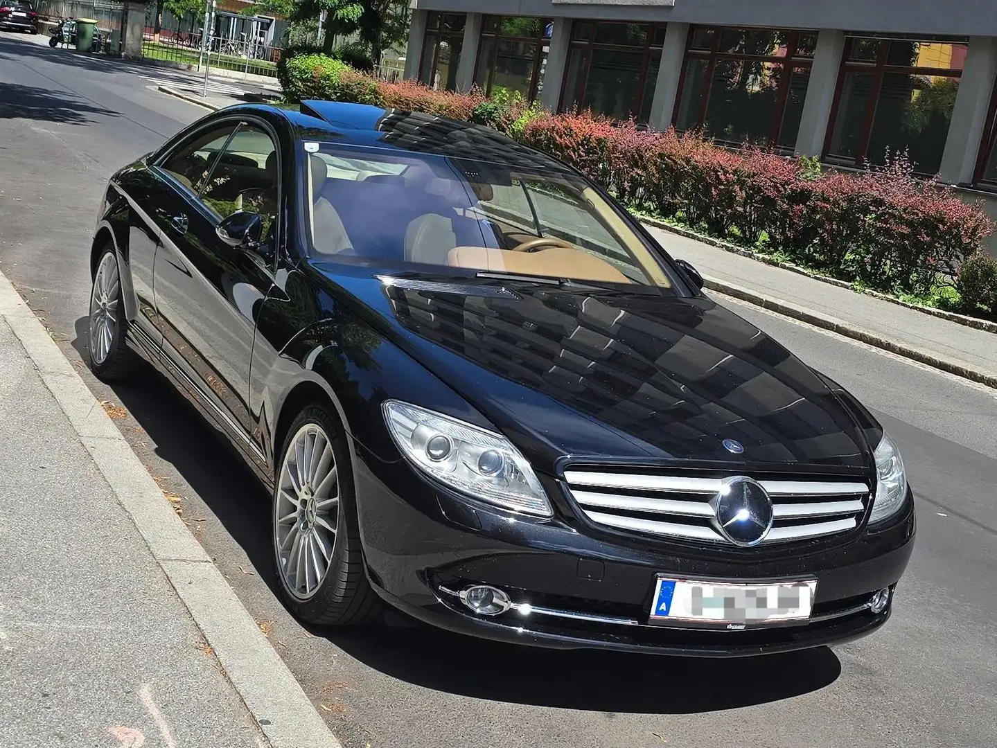 Mercedes-Benz CL 500 Schwarz - 2