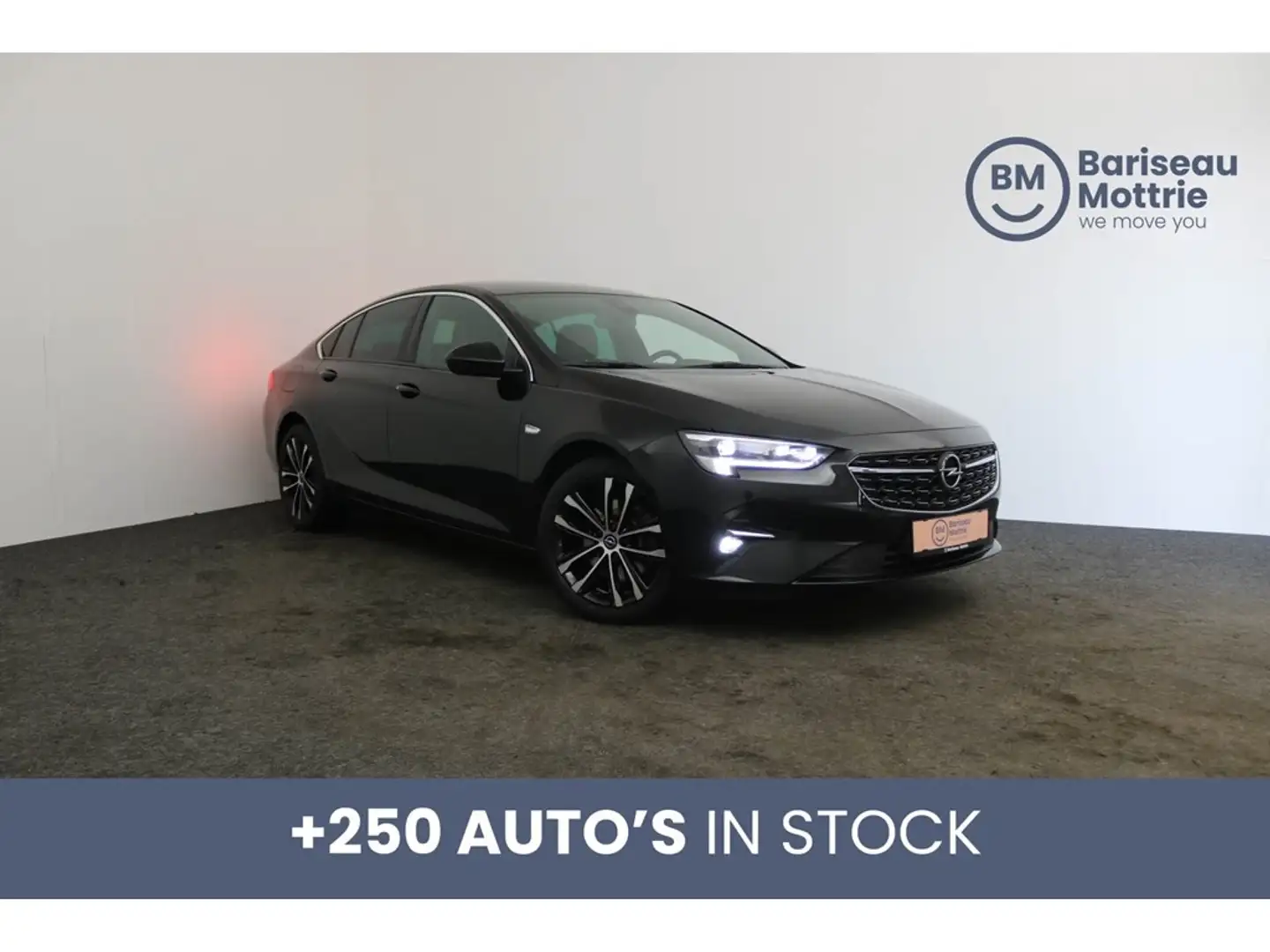 Opel Insignia 2.0 BENZINE AUTOMAAT *HEAD-UP DISPLAY*WINTERPACK*D crna - 1