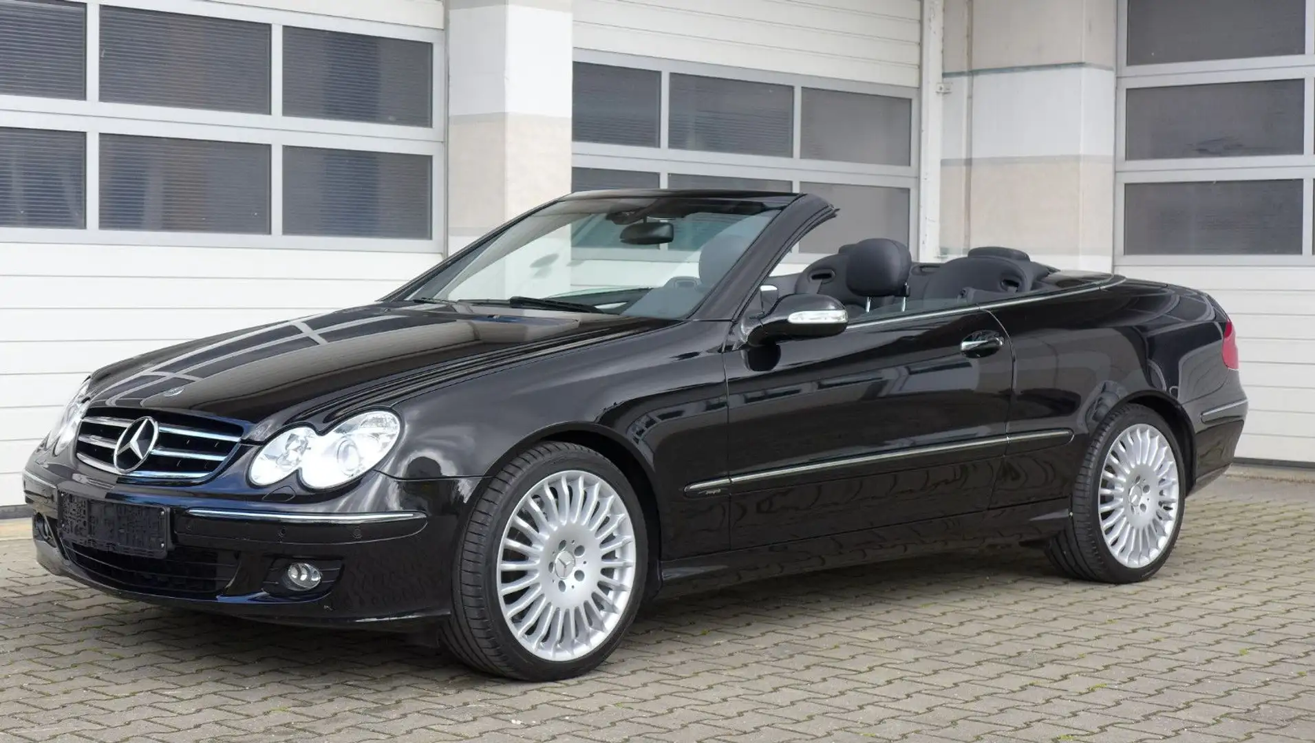 Mercedes-Benz CLK 500 Cabrio 1.Hand/2xMemory/Sitzbelüftung/+++ Černá - 1