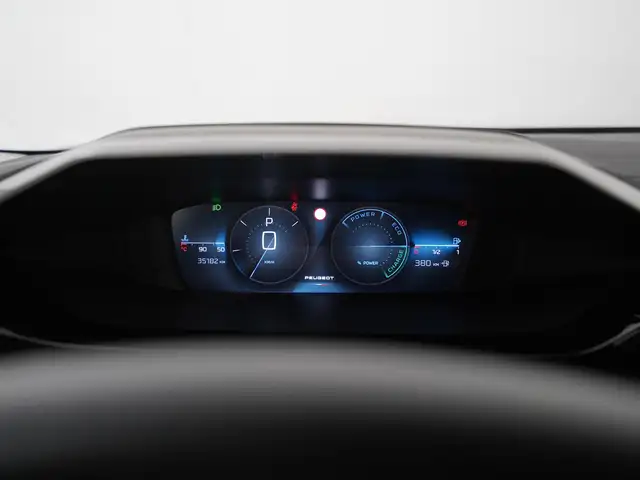 Peugeot 408 view 8