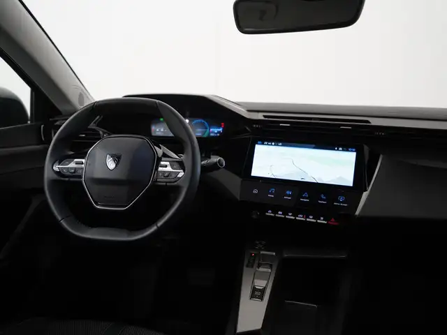 Peugeot 408 view 5
