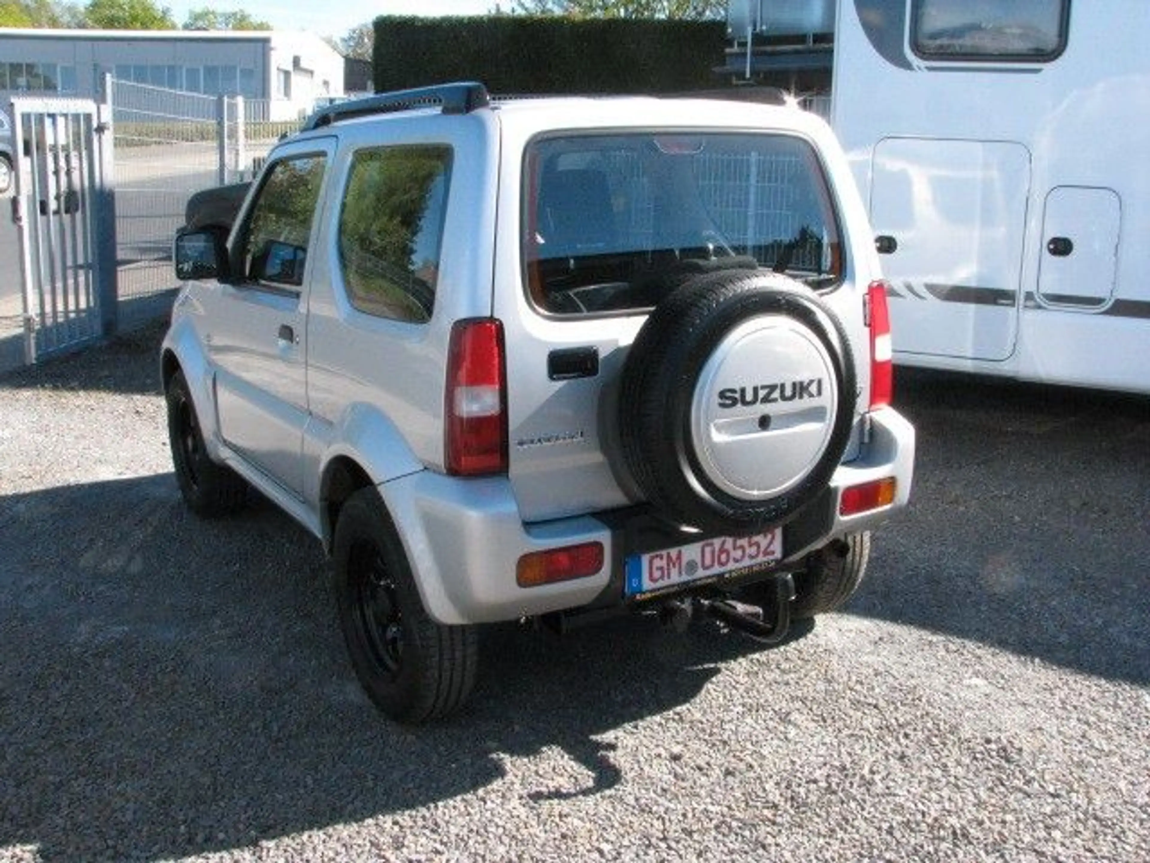 Suzuki Jimny 1.3 4WD "Silver Edition" — photo 3