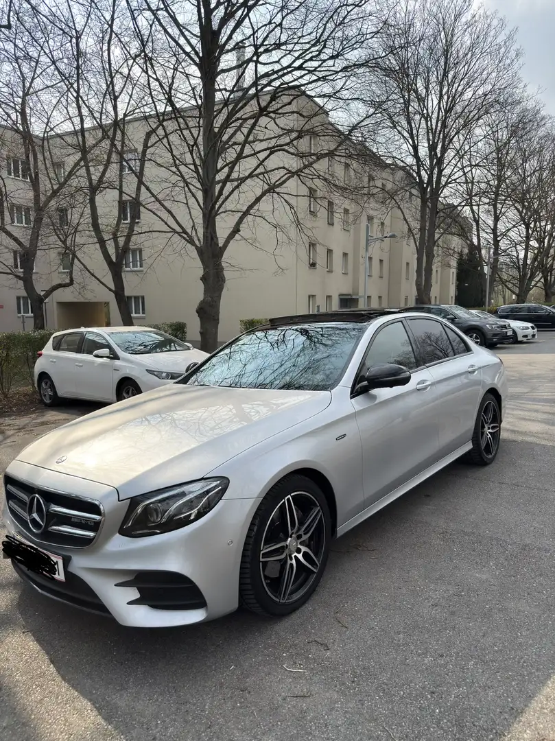 Mercedes-Benz E 220 Mercedes-Benz E 220 d AMG Line VOLL • MULTIBEAM • - 1