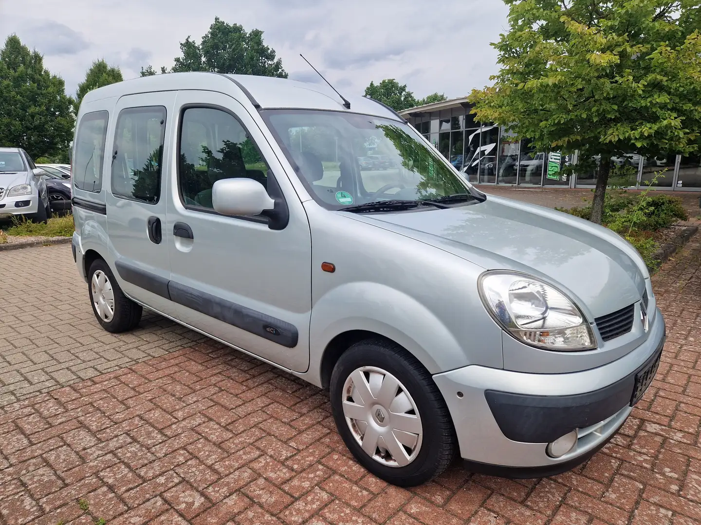 Renault Kangoo Privilege Silber - 2