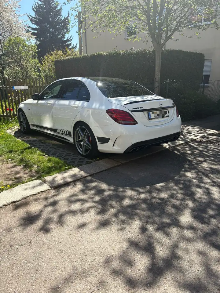 Mercedes-Benz C 63 AMG