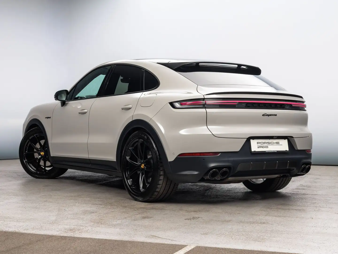 Porsche Cayenne E-Hybrid Coupé Grau - 2