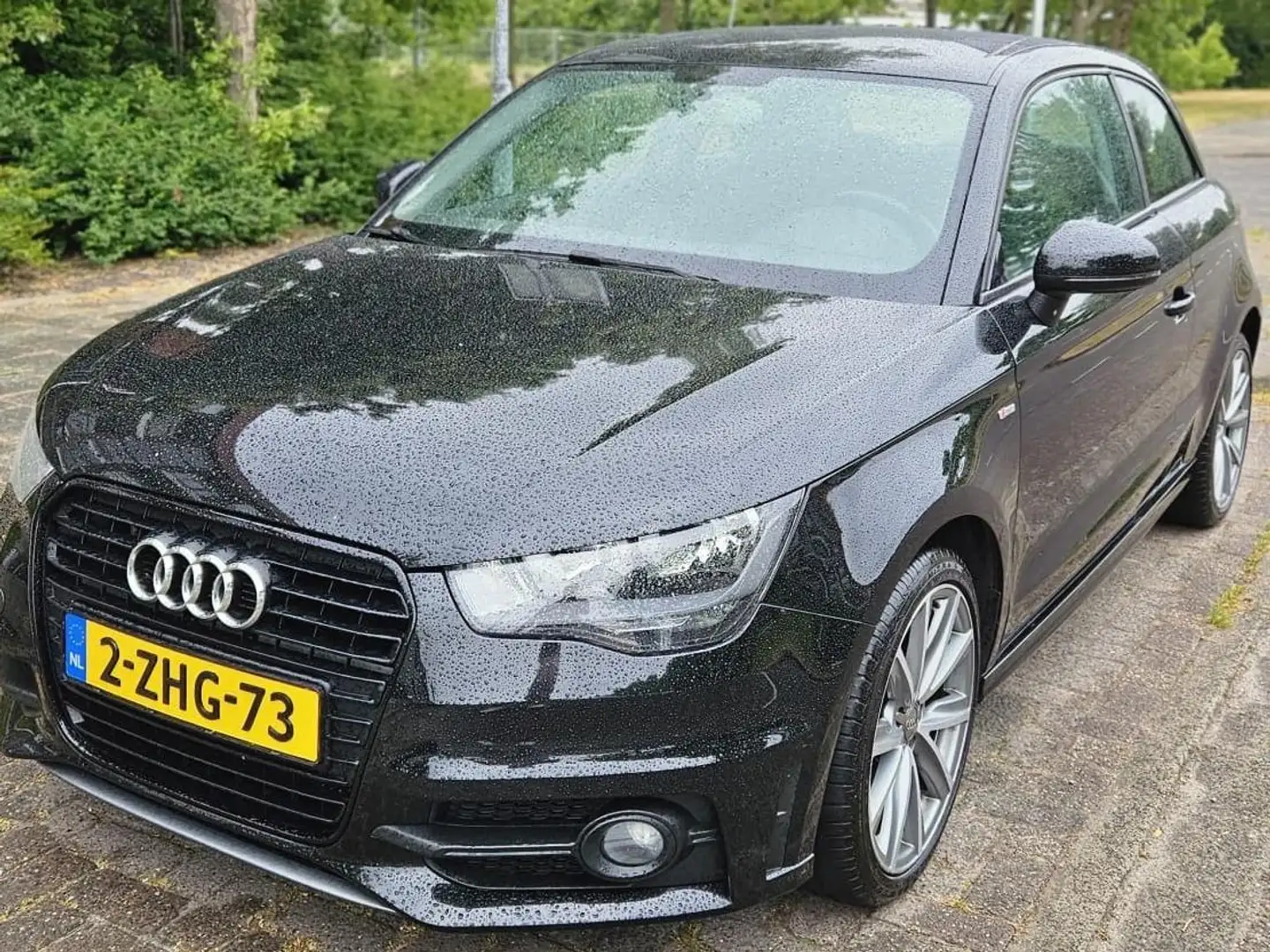Audi A1 A1 1.2 TFSI Admired Zwart - 2
