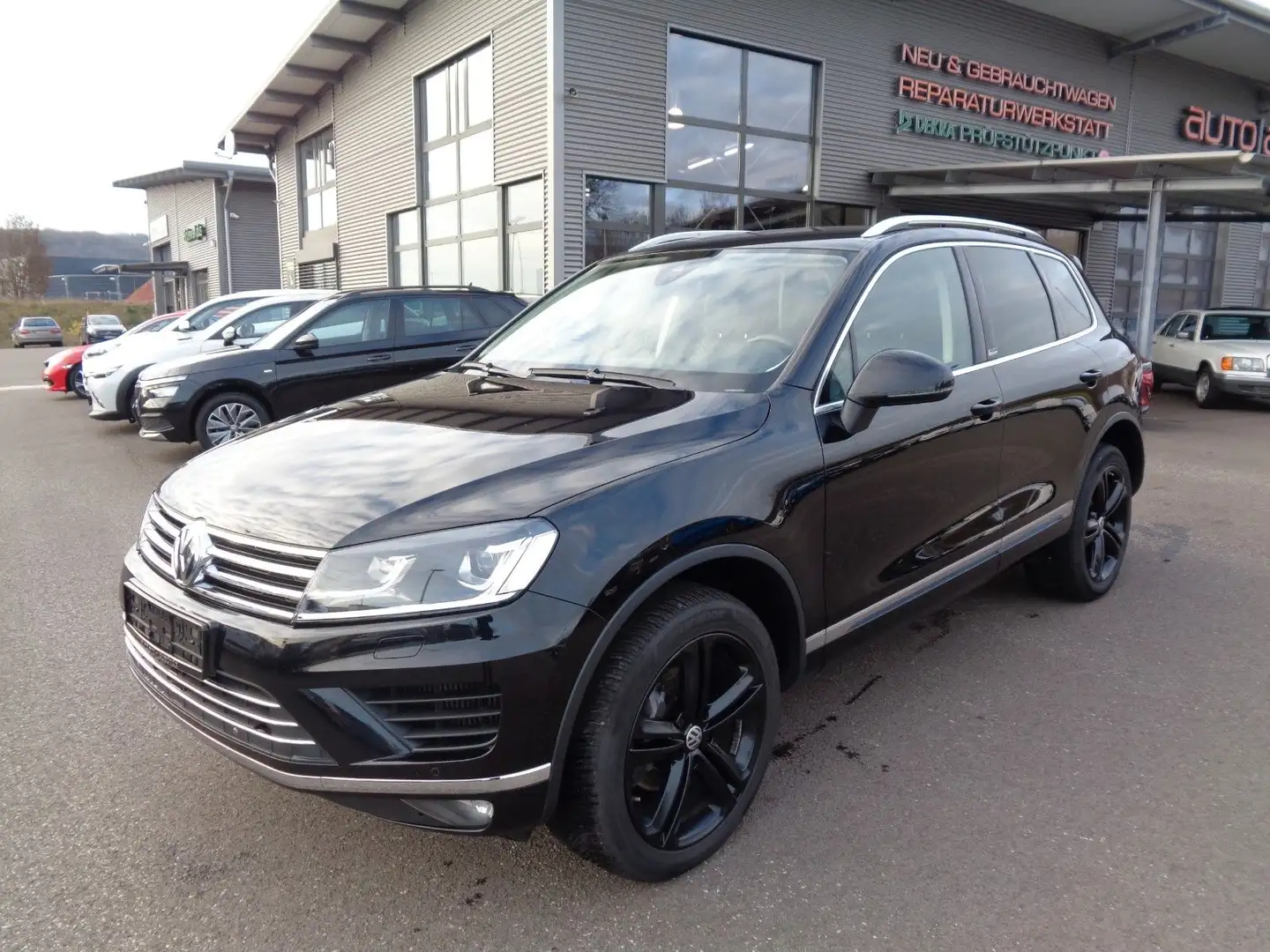 Volkswagen Touareg V6 TDI Executive Edition Schwarz - 1