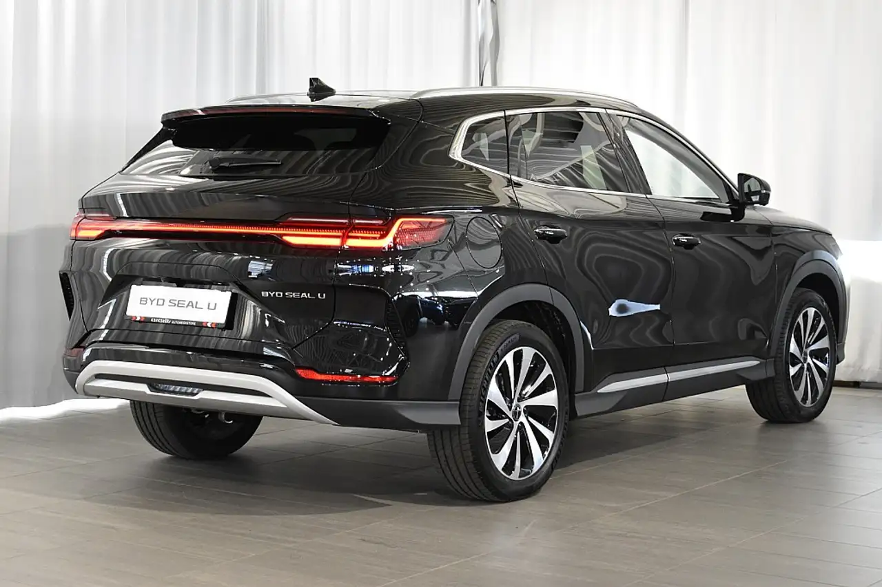 BYD SEAL U